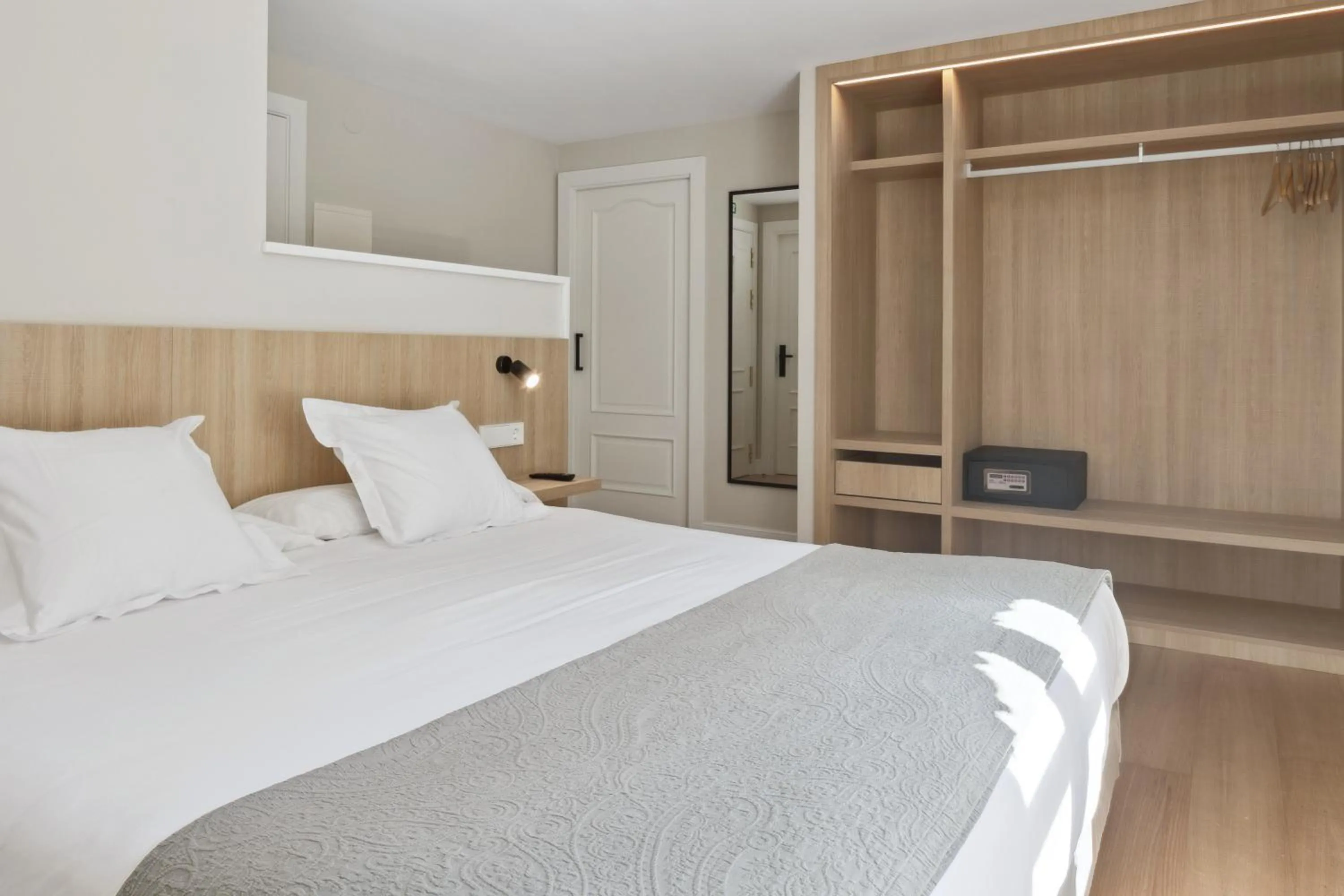 Bed in Hotel Venta de Etxalar