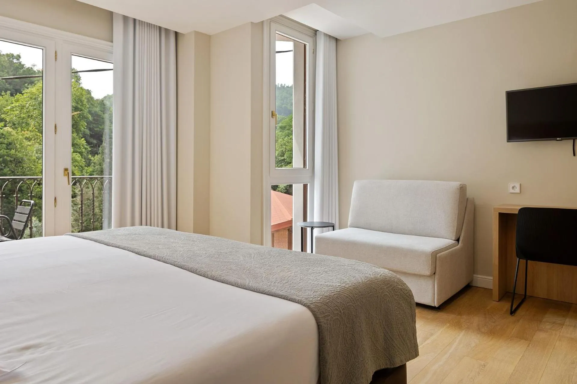 Bed in Hotel Venta de Etxalar