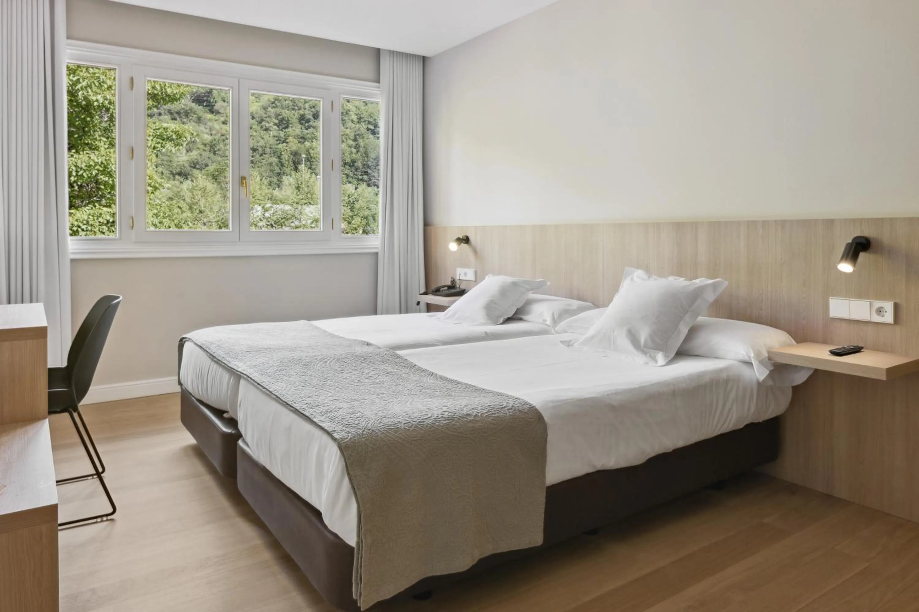 Bed in Hotel Venta de Etxalar