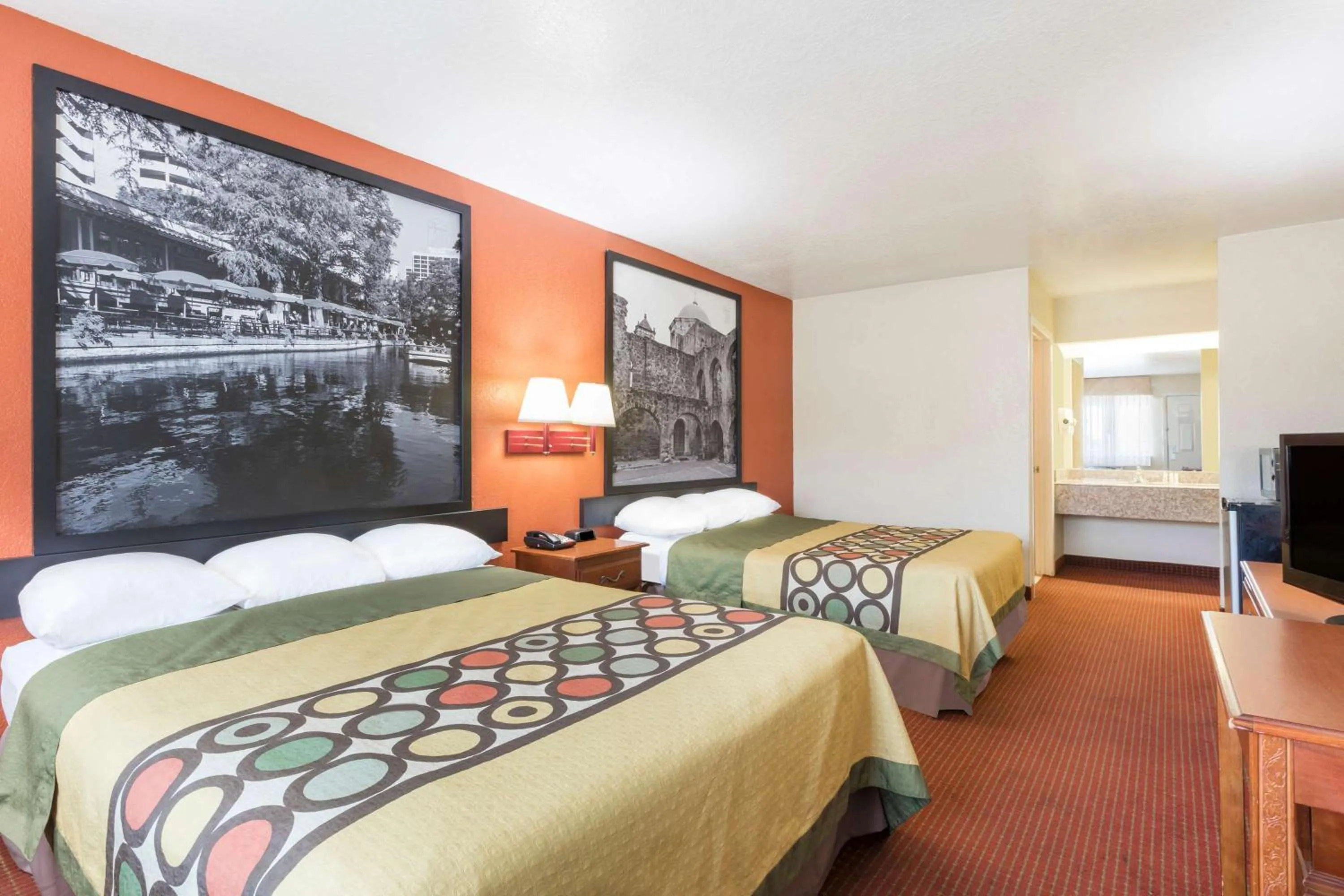 Photo of the whole room in Super 8 by Wyndham San Antonio at I-10