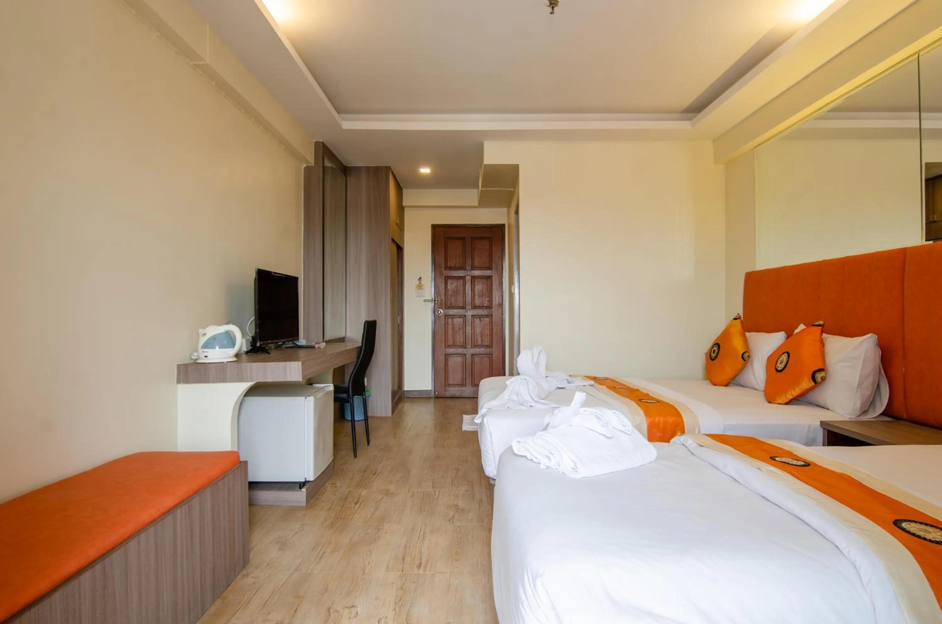 Bedroom, Bed in Tara Lake