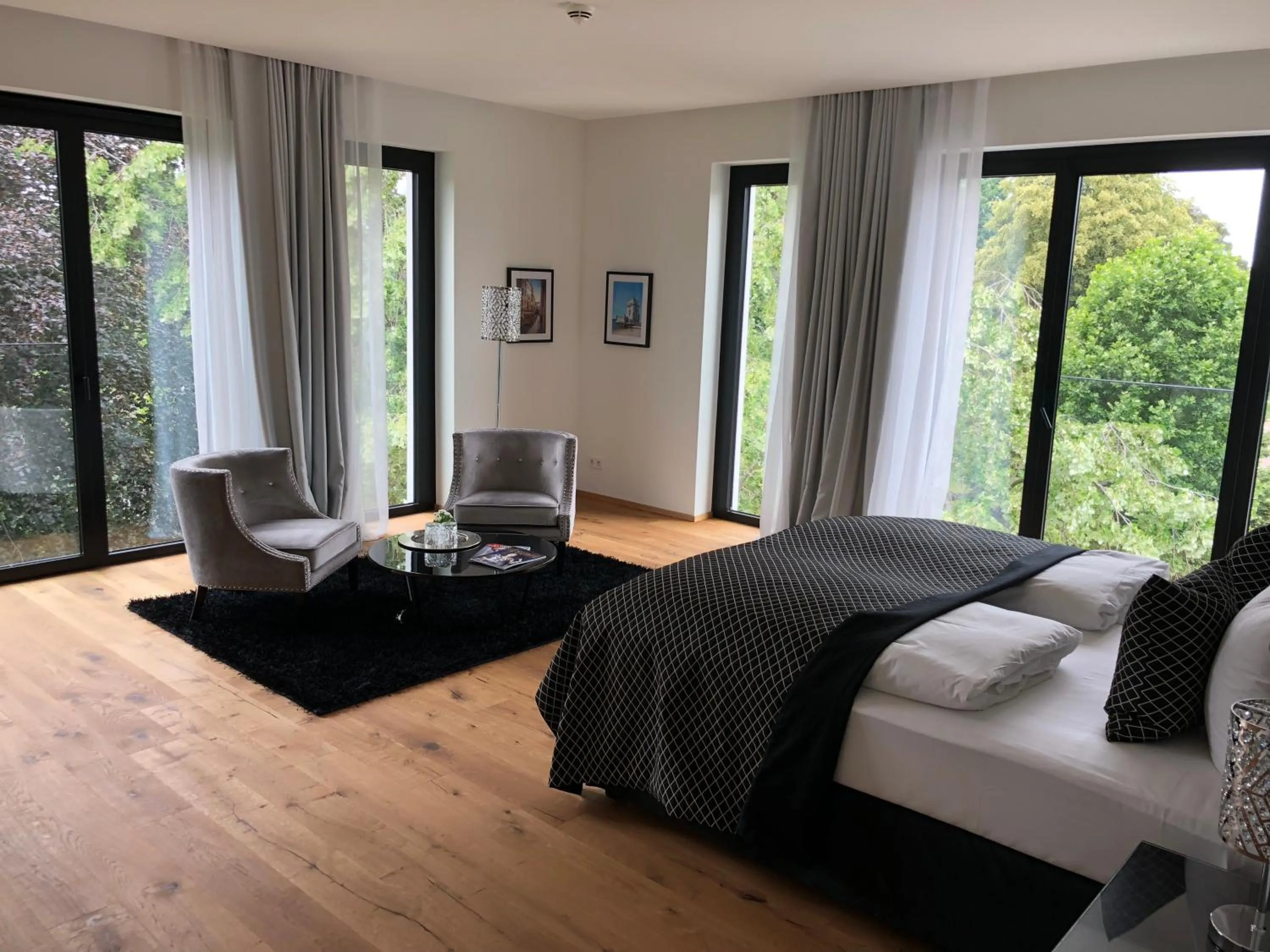 Decorative detail, Bed in Voss Villa