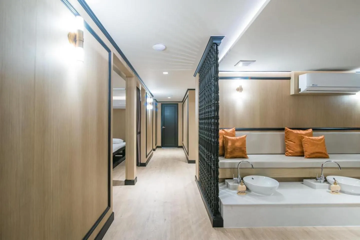 Massage, Bed in The Sea Cret Hua Hin