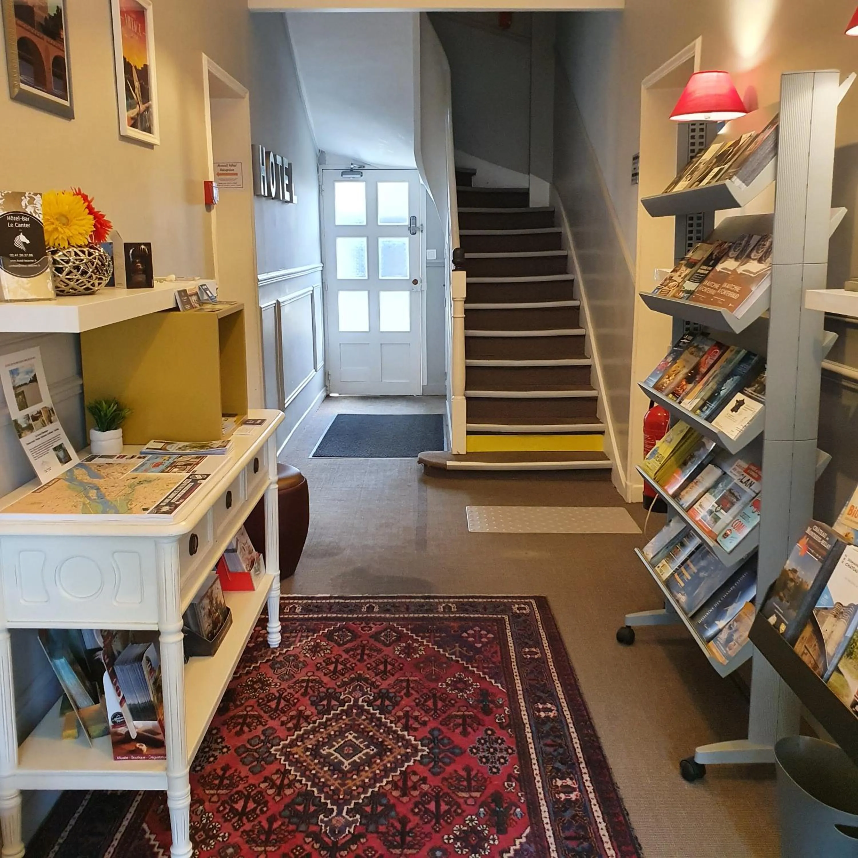 Property building in The Originals Access, Hotel Le Canter Saumur