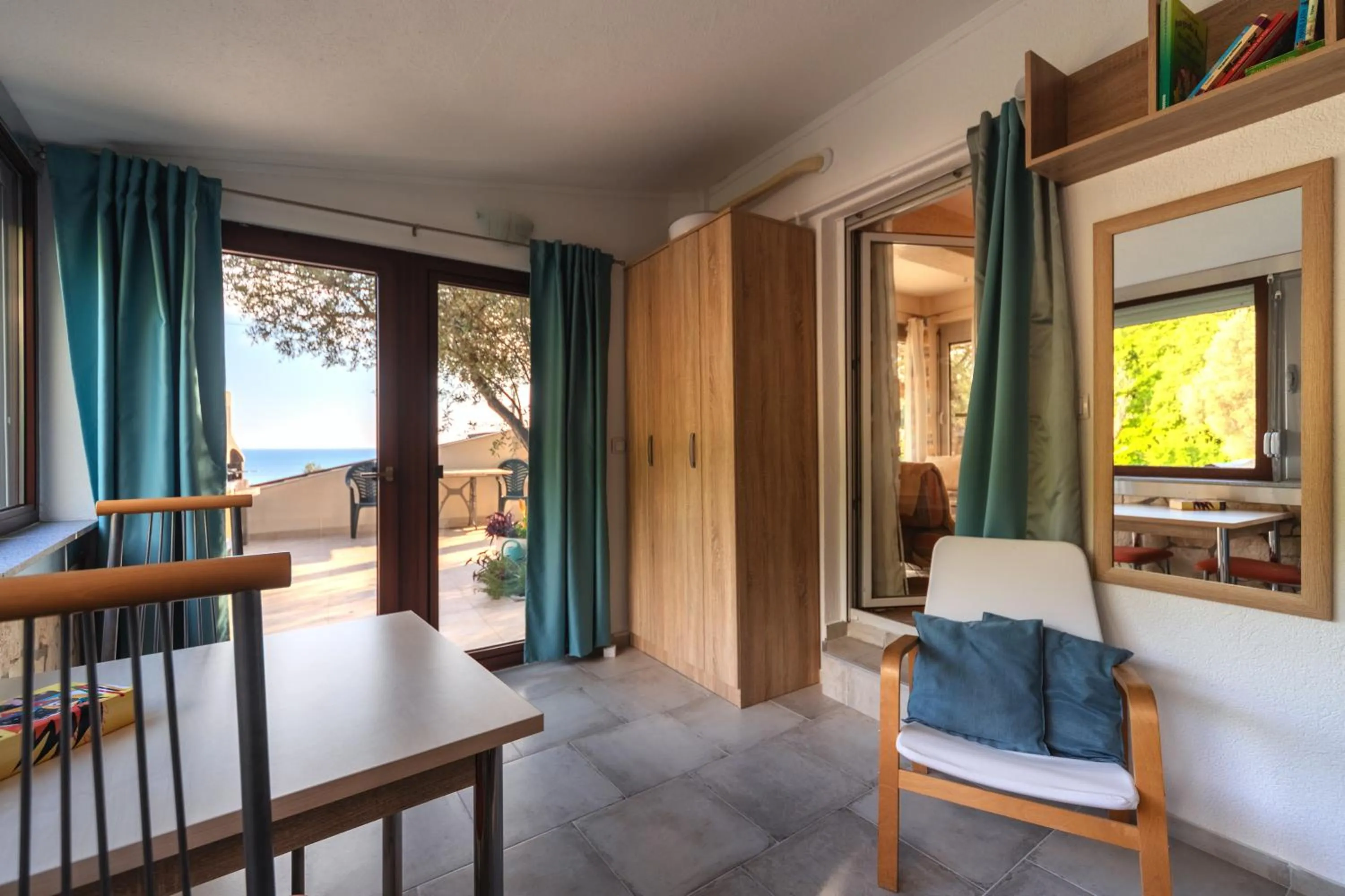 Apartments Mirian