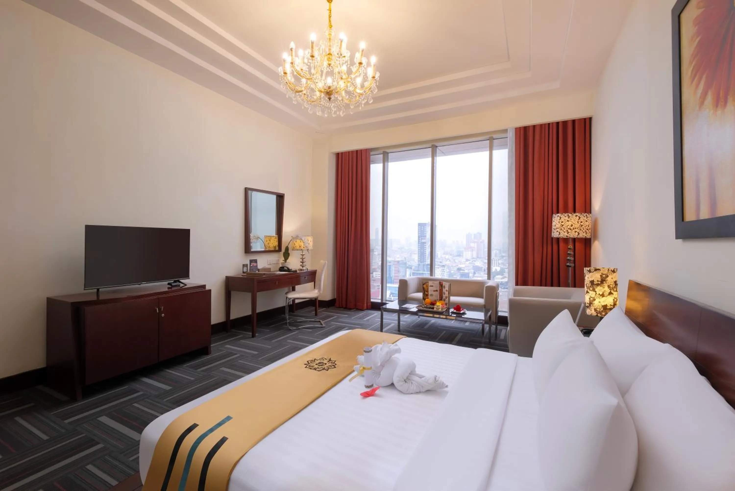 Bed in Merlynn Park Hotel