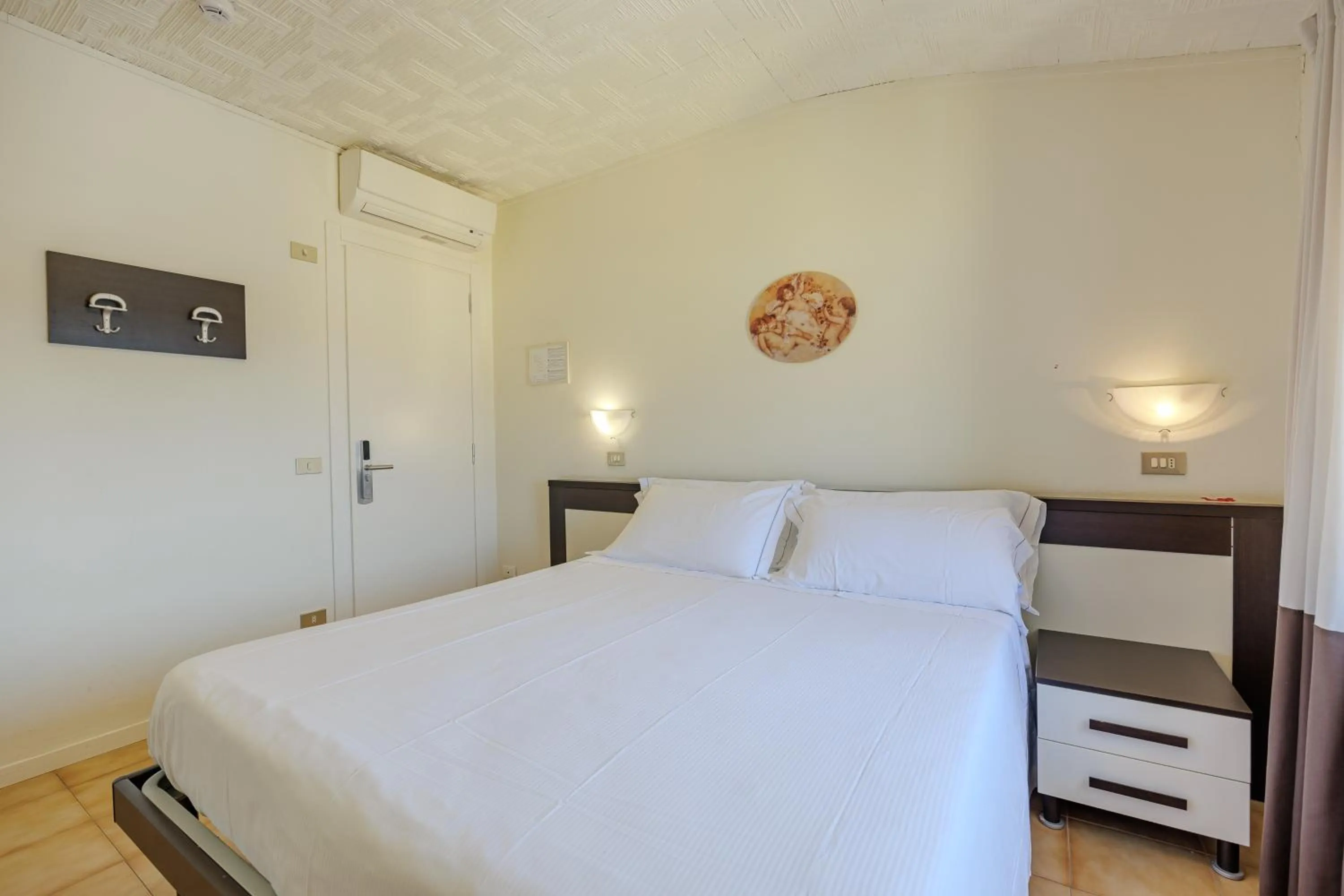 Bed in Hotel Alla Torre