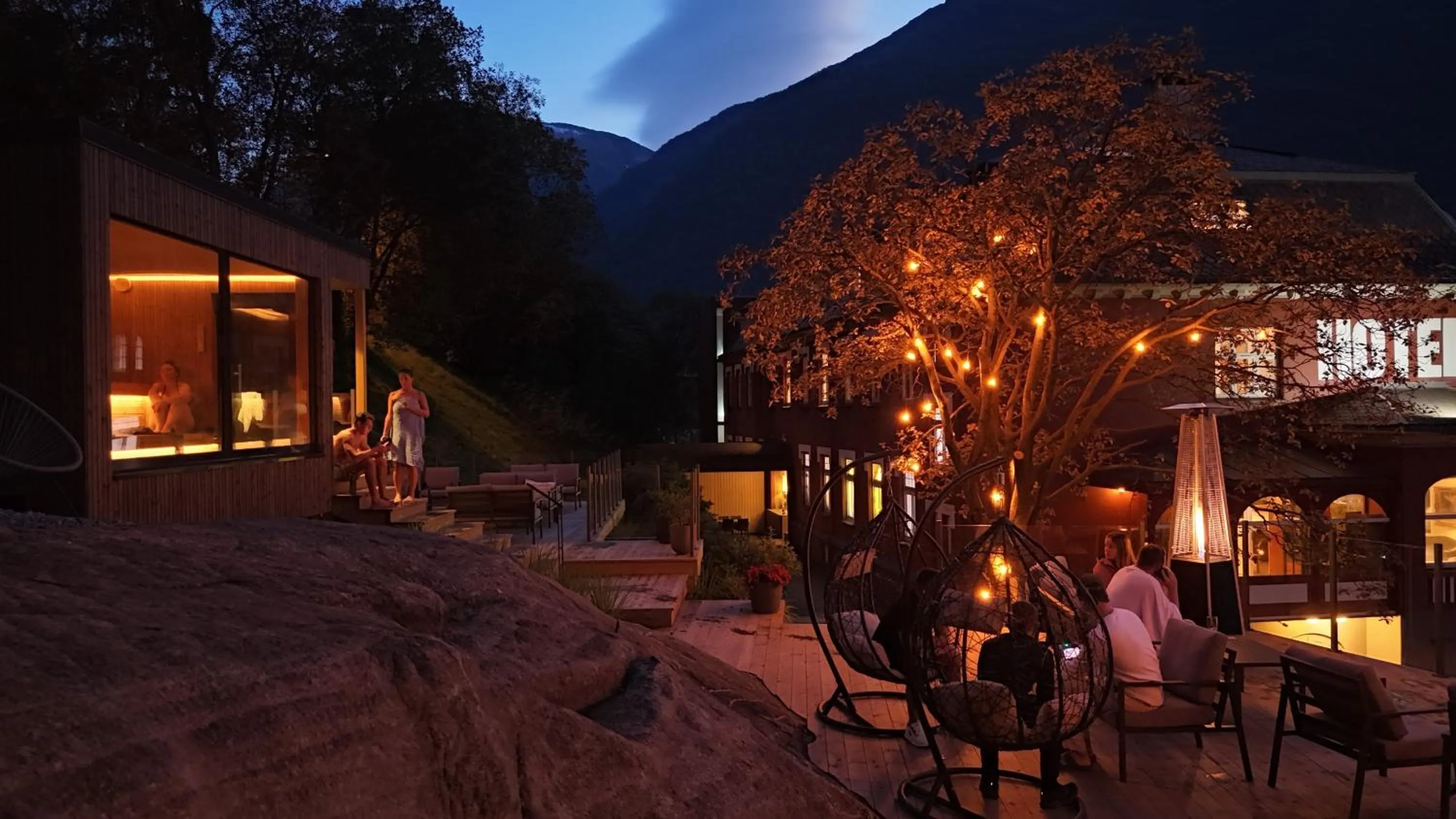 Patio in Tyssedal Hotel