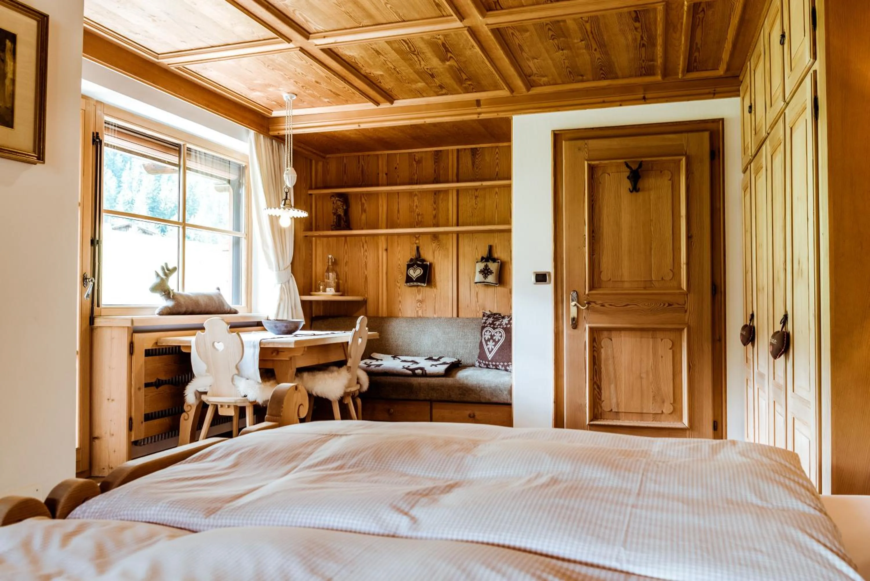 Bed in Mountain Chalet Pra Ronch