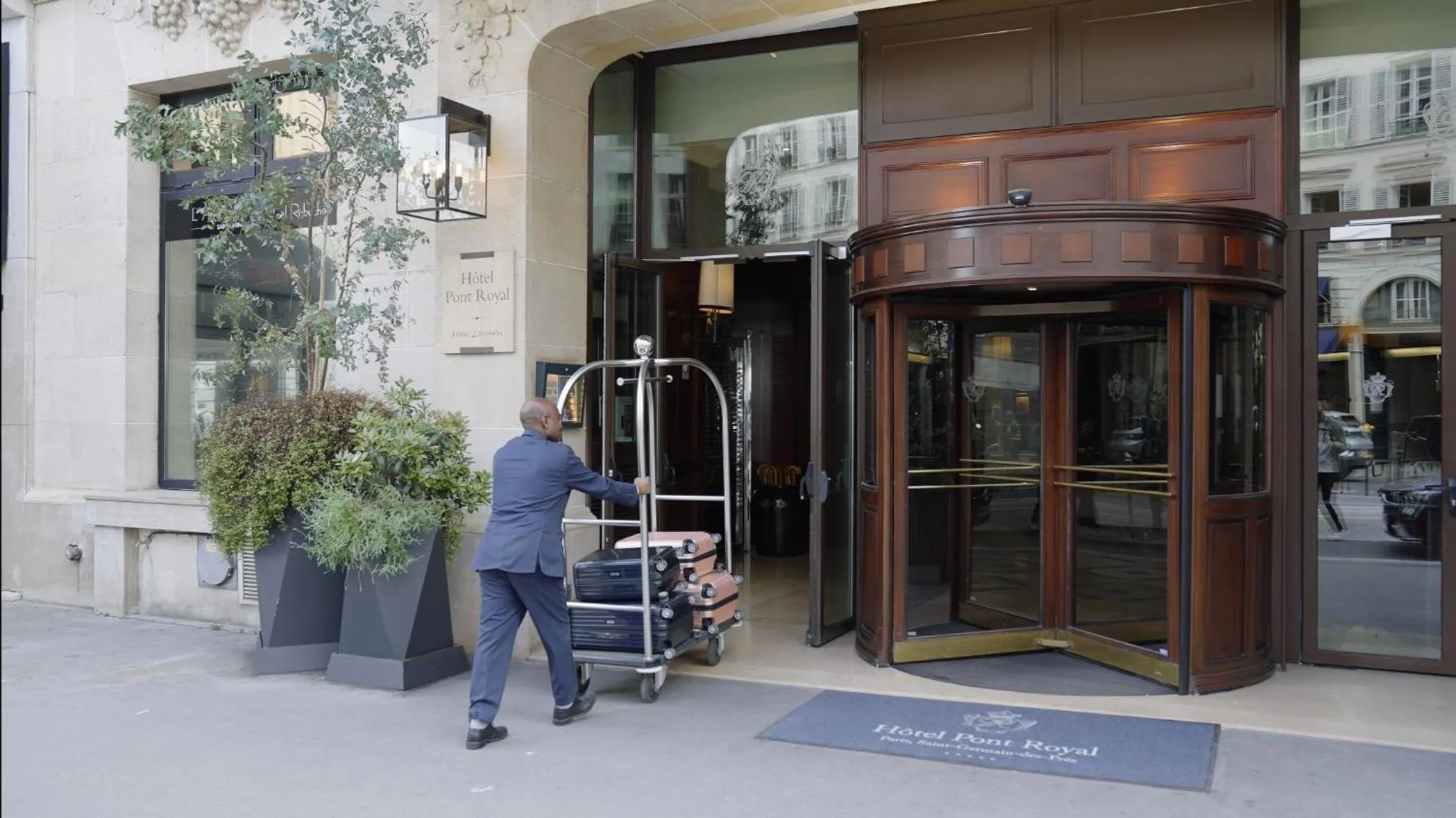 Facade/entrance in Hôtel Pont Royal Paris