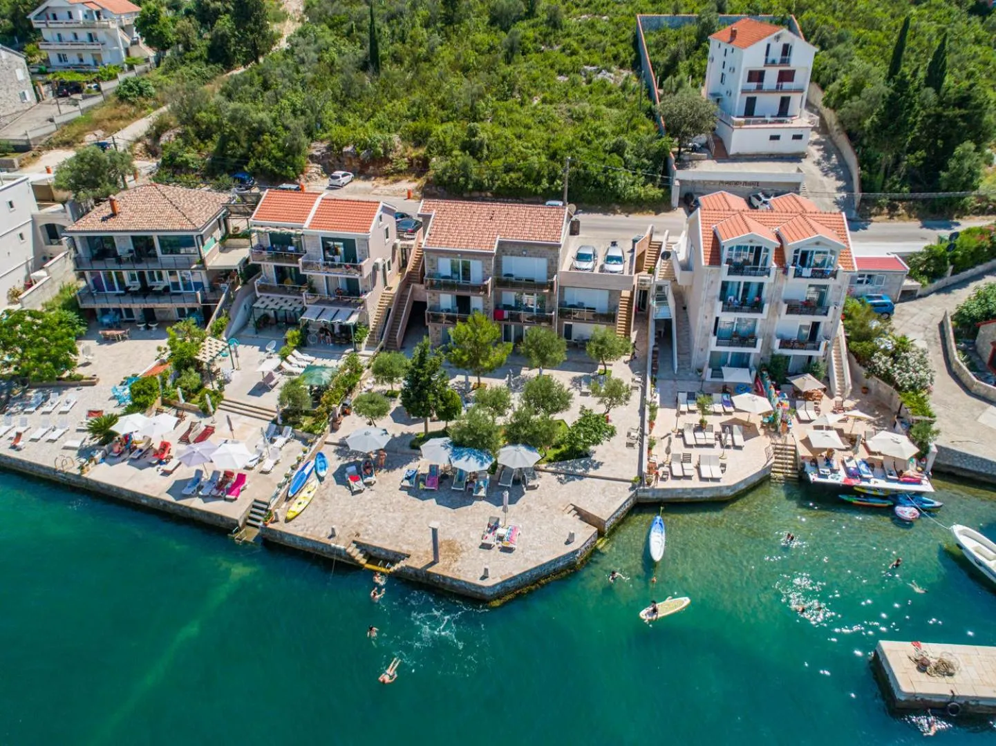 Apartments Edera