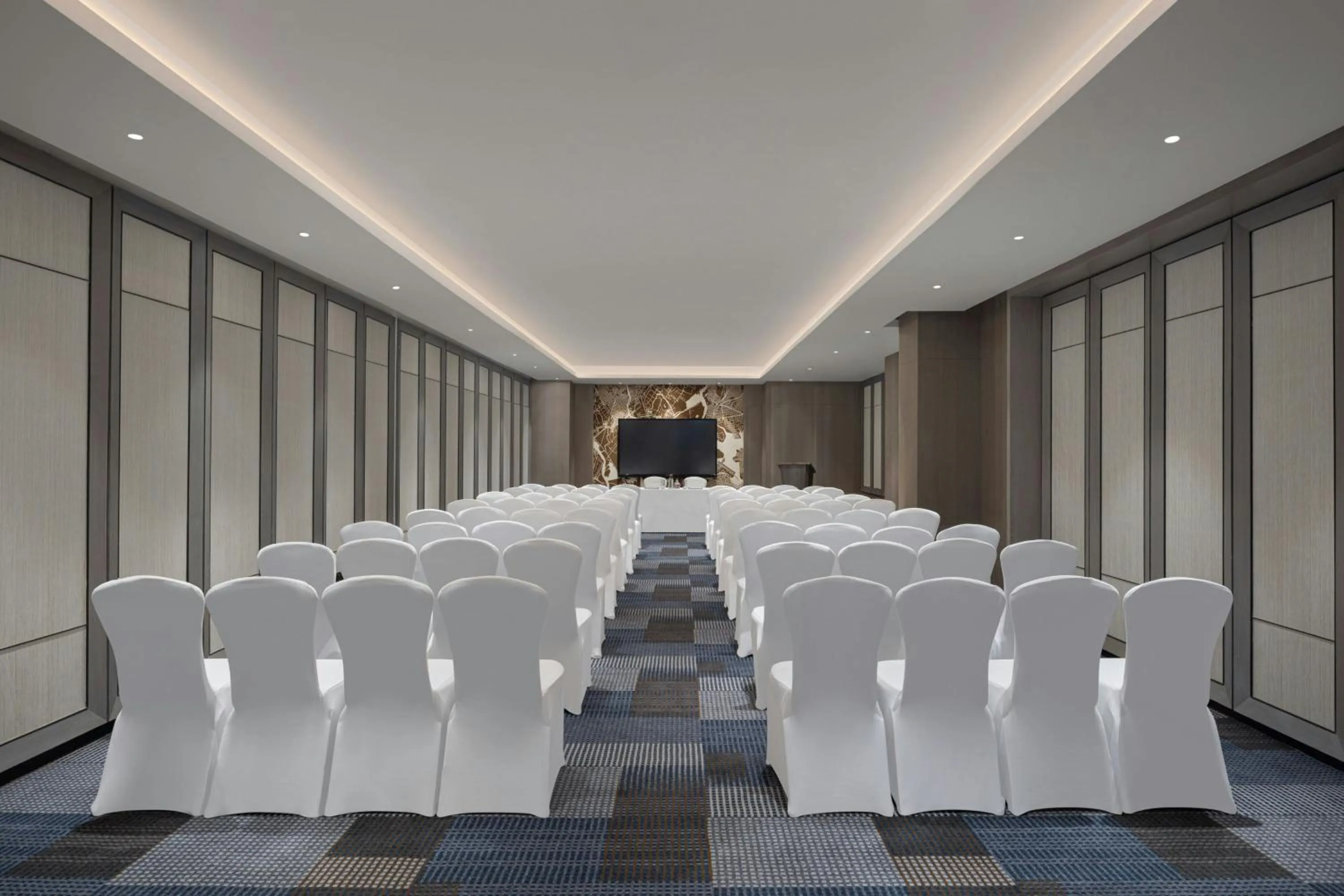 Meeting/conference room in Le Meridien Ahmedabad