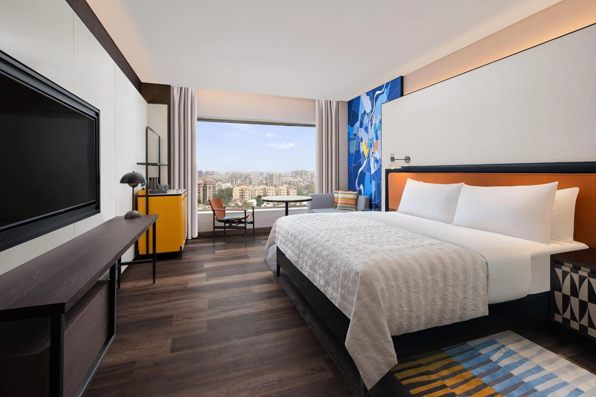 Bedroom, Bed in Le Meridien Ahmedabad