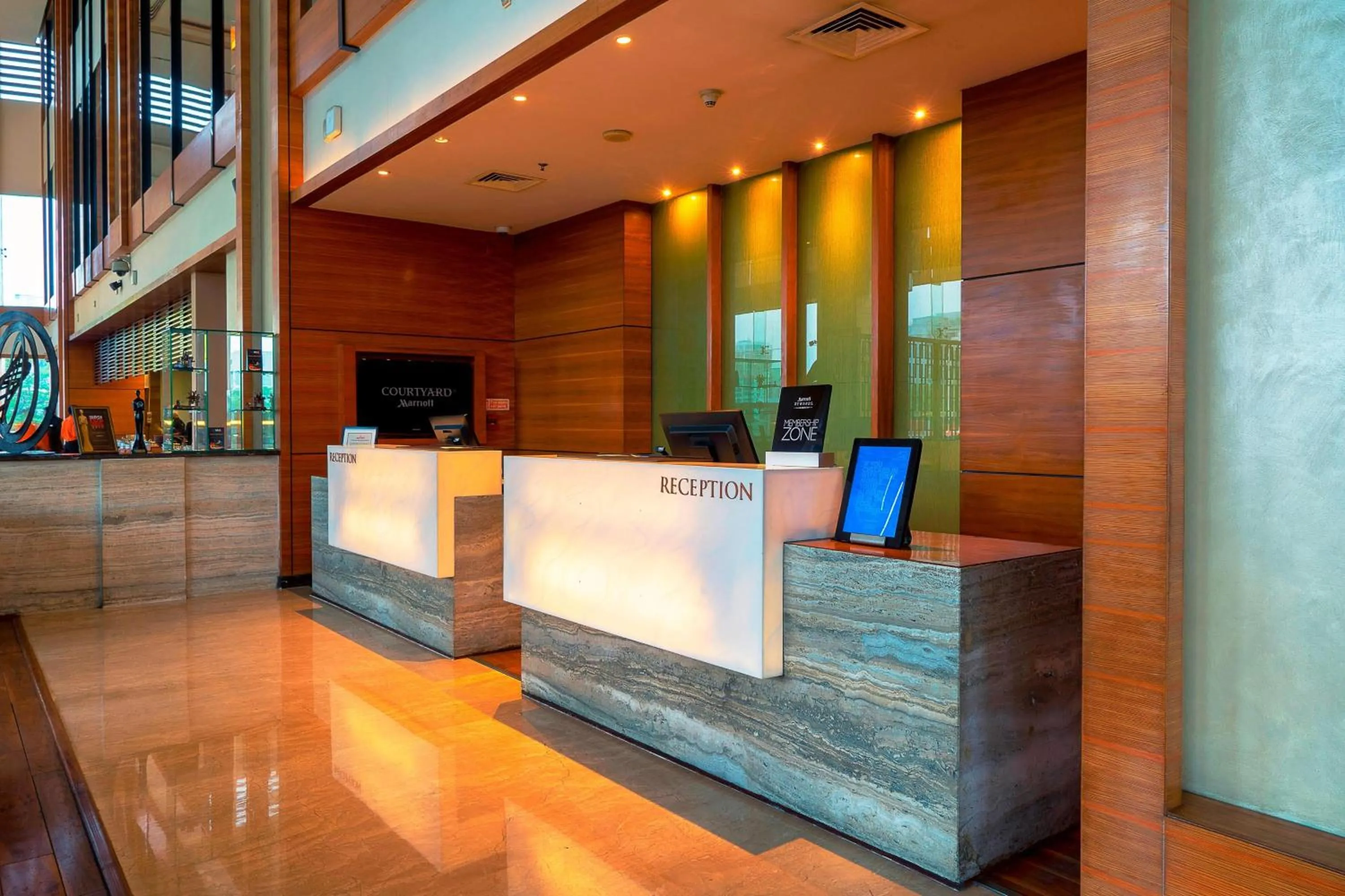 Lobby or reception in Courtyard by Marriott Ahmedabad
