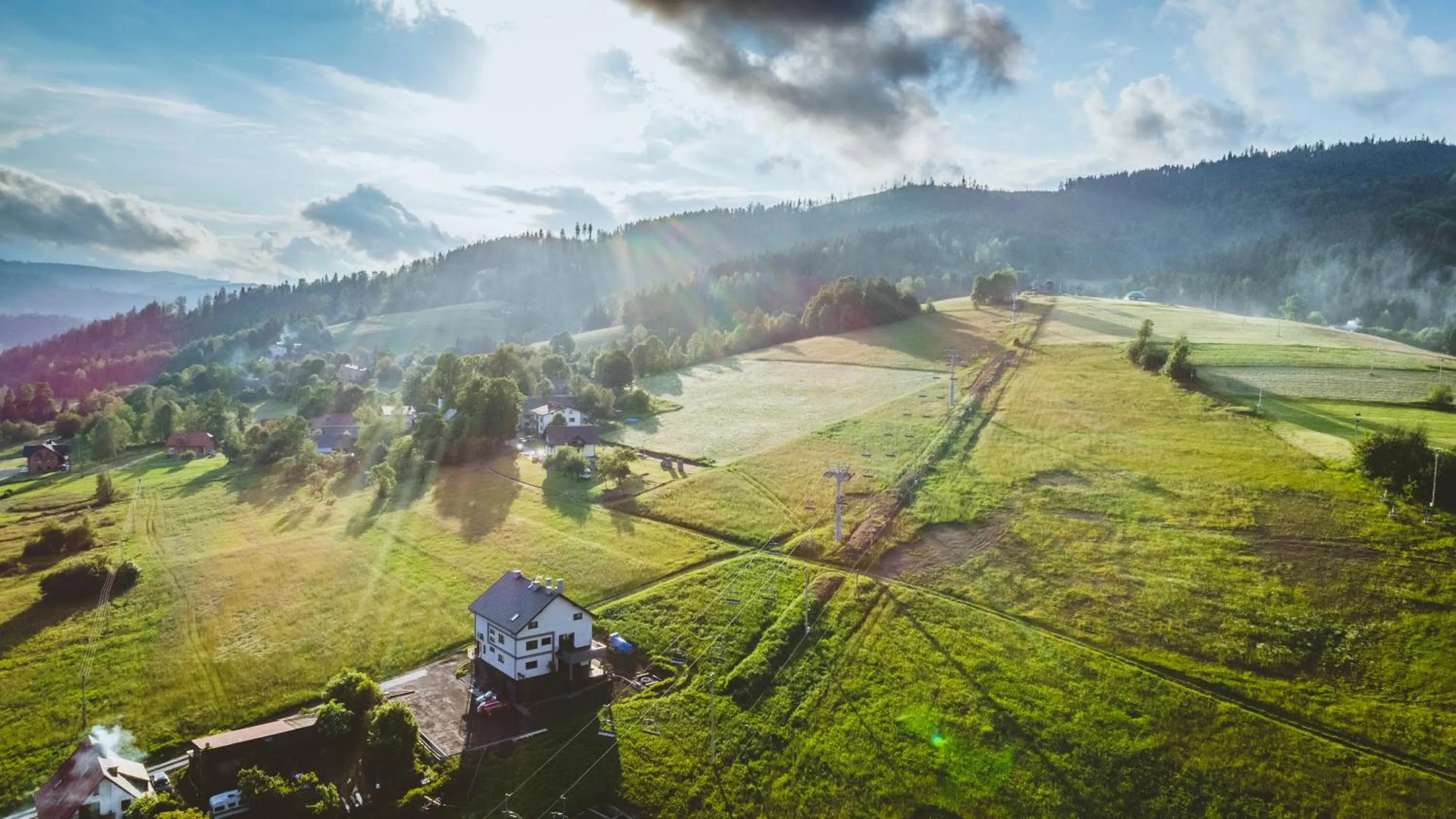 Property building in Willa Monte