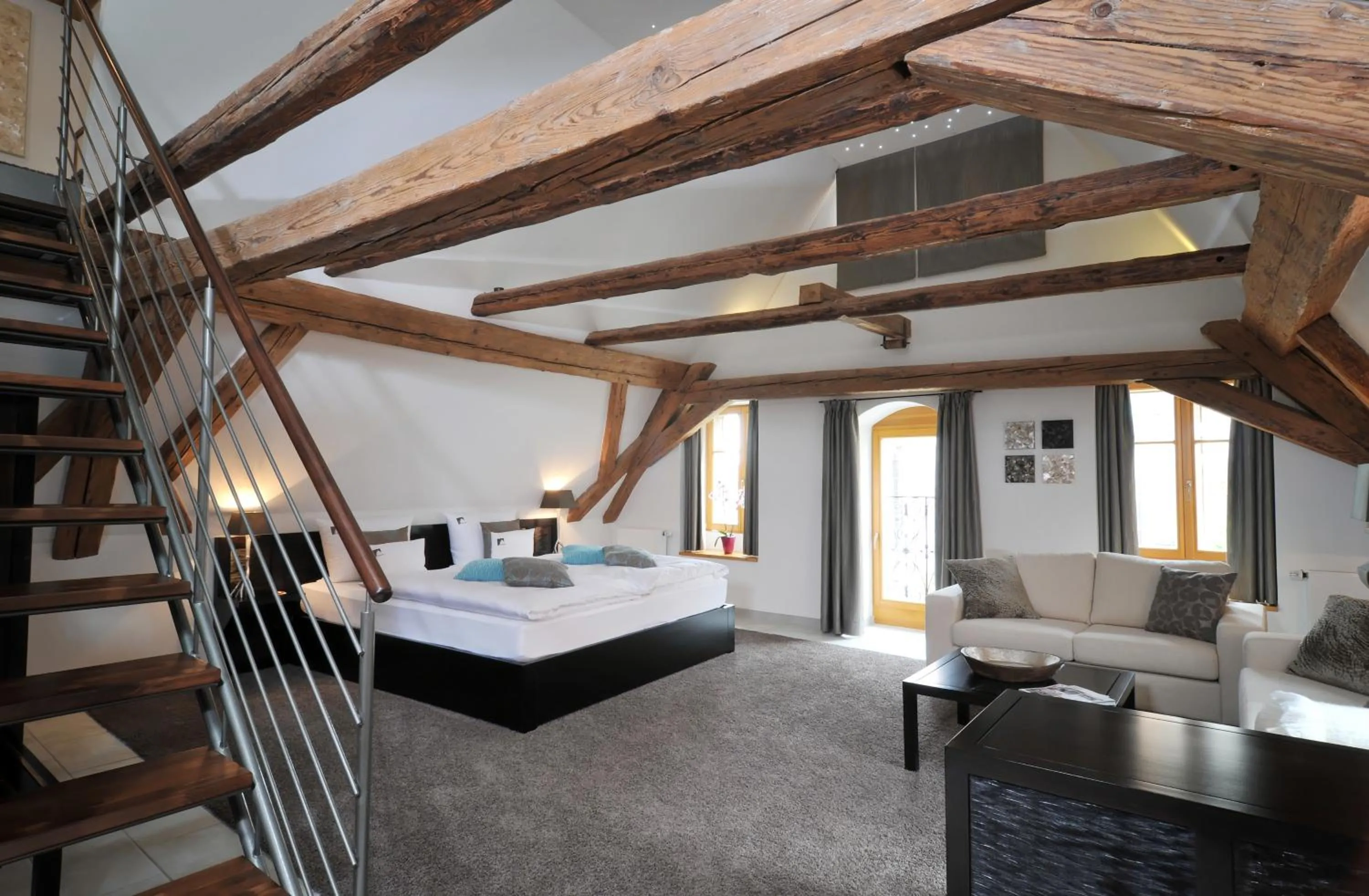 Photo of the whole room, Bed in Hotel Herrnschloesschen