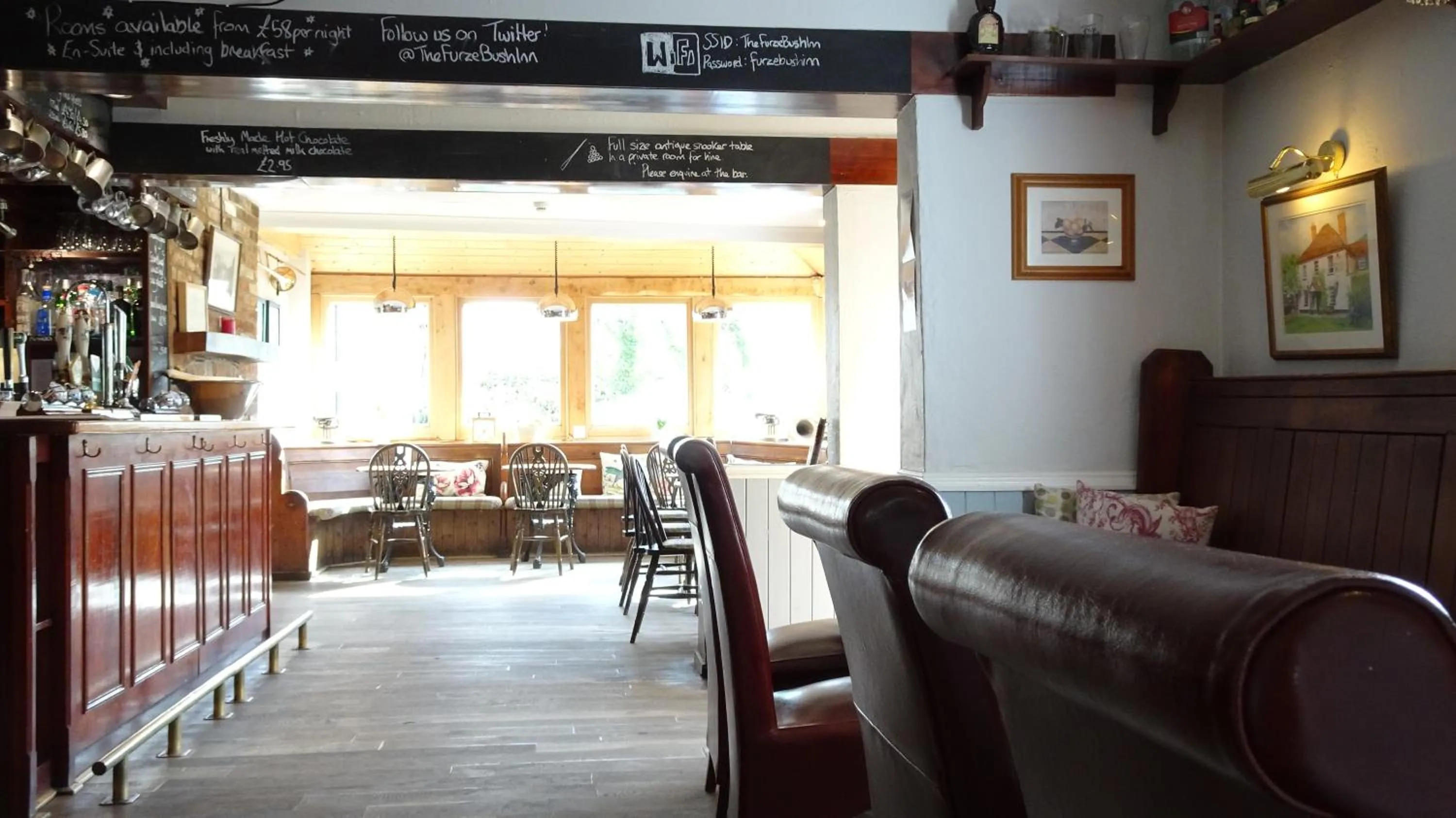 Restaurant/places to eat in The Furze Bush Inn