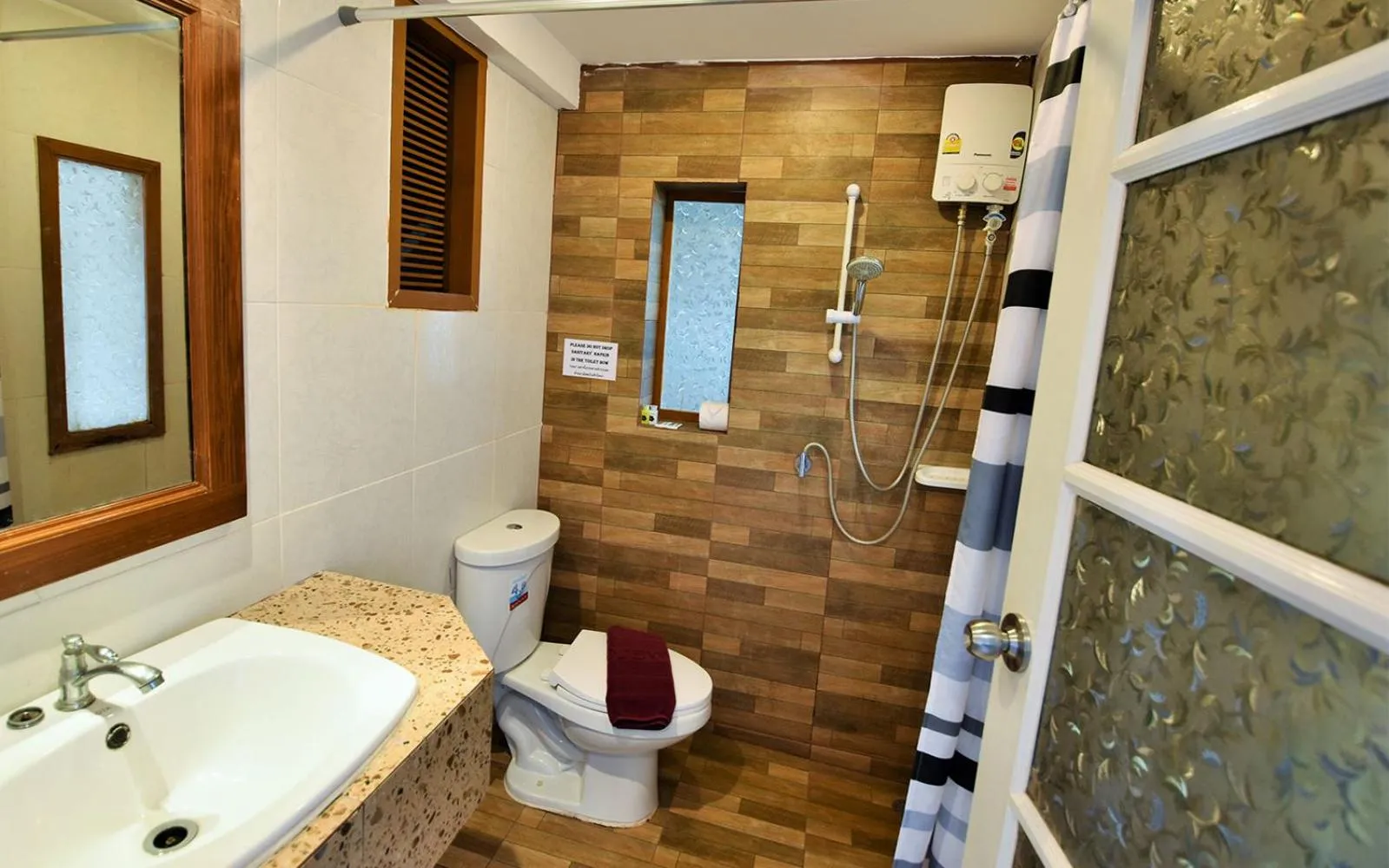 Bathroom in Phi Phi Arboreal Resort