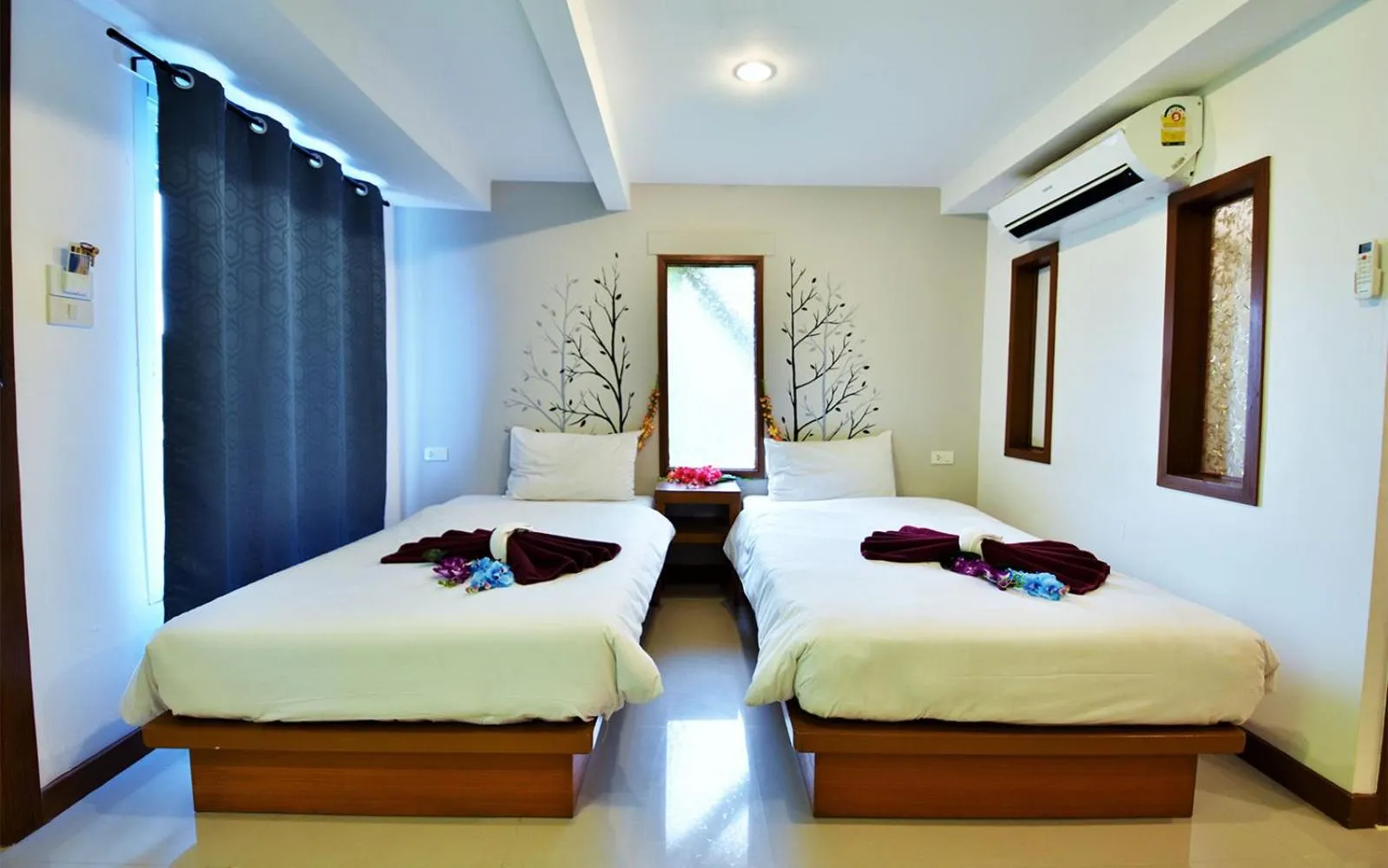 TV and multimedia, Bed in Phi Phi Arboreal Resort