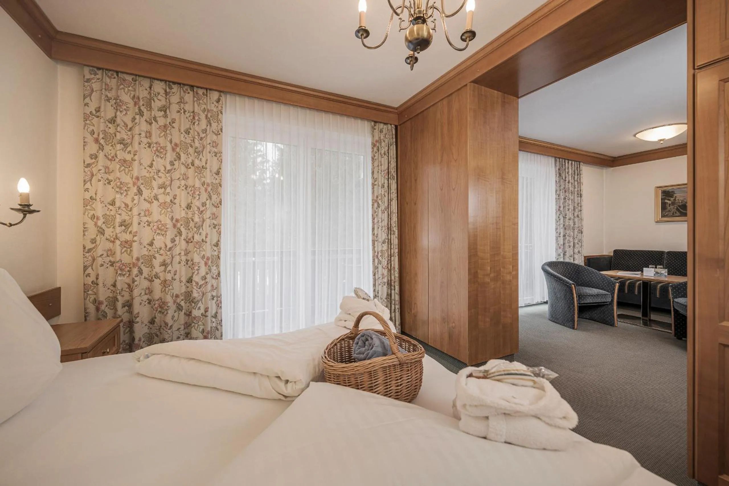 Photo of the whole room, Bed in Hotel Alpina - Thermenhotels Gastein