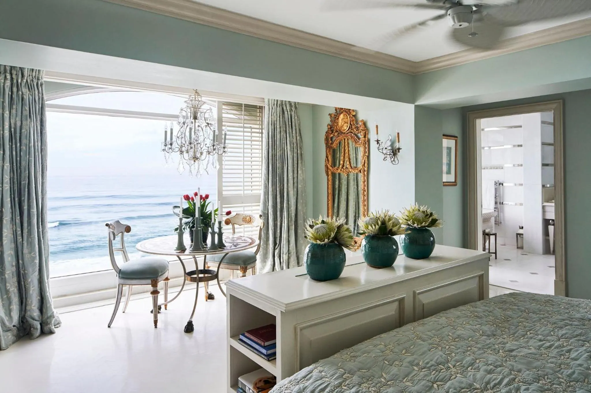 Bedroom, Bed in The Oyster Box