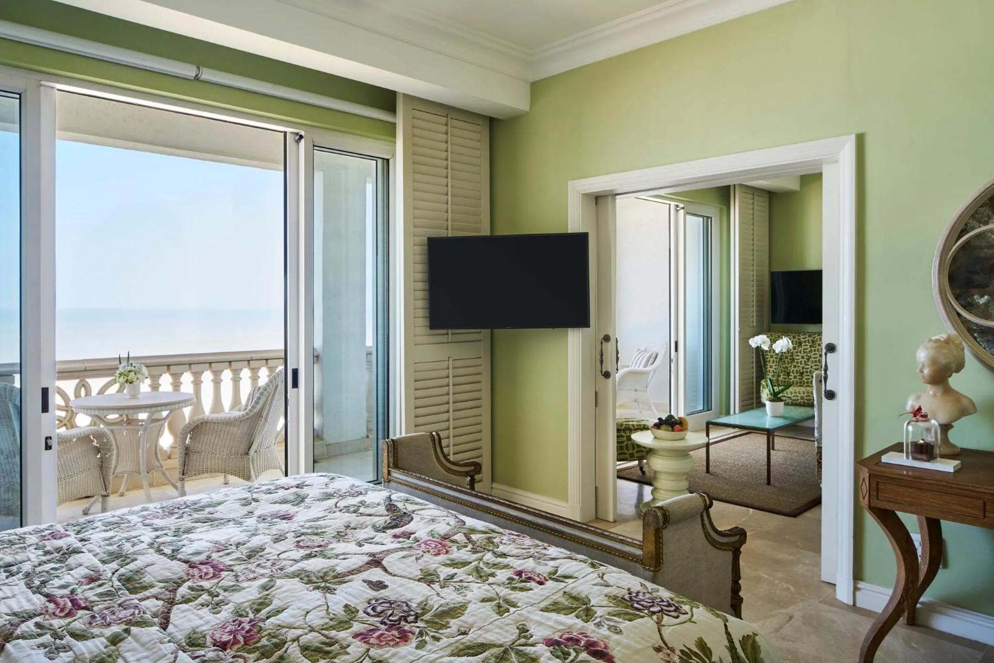 Bedroom, Bed in The Oyster Box