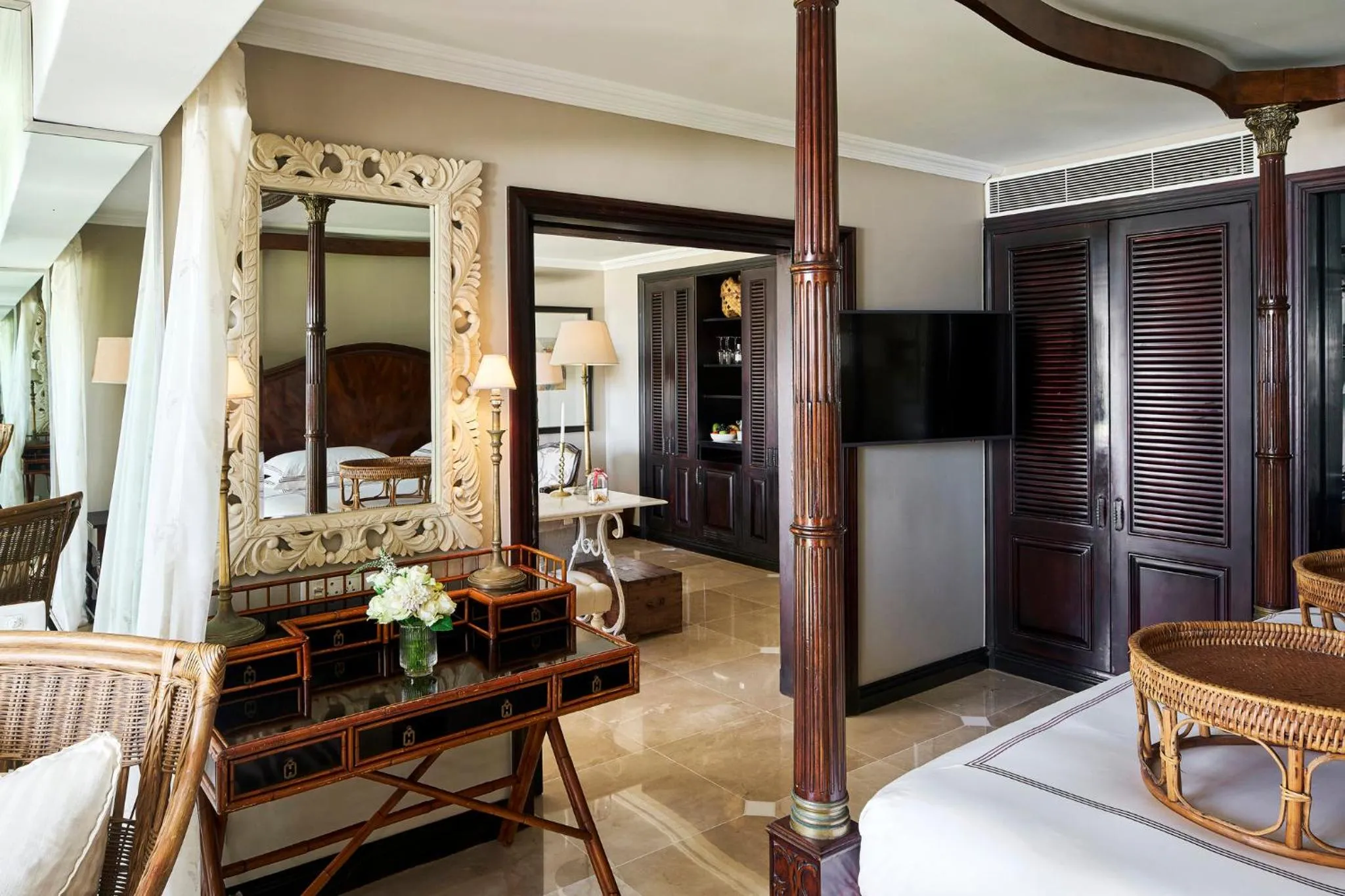 Bedroom, Bed in The Oyster Box