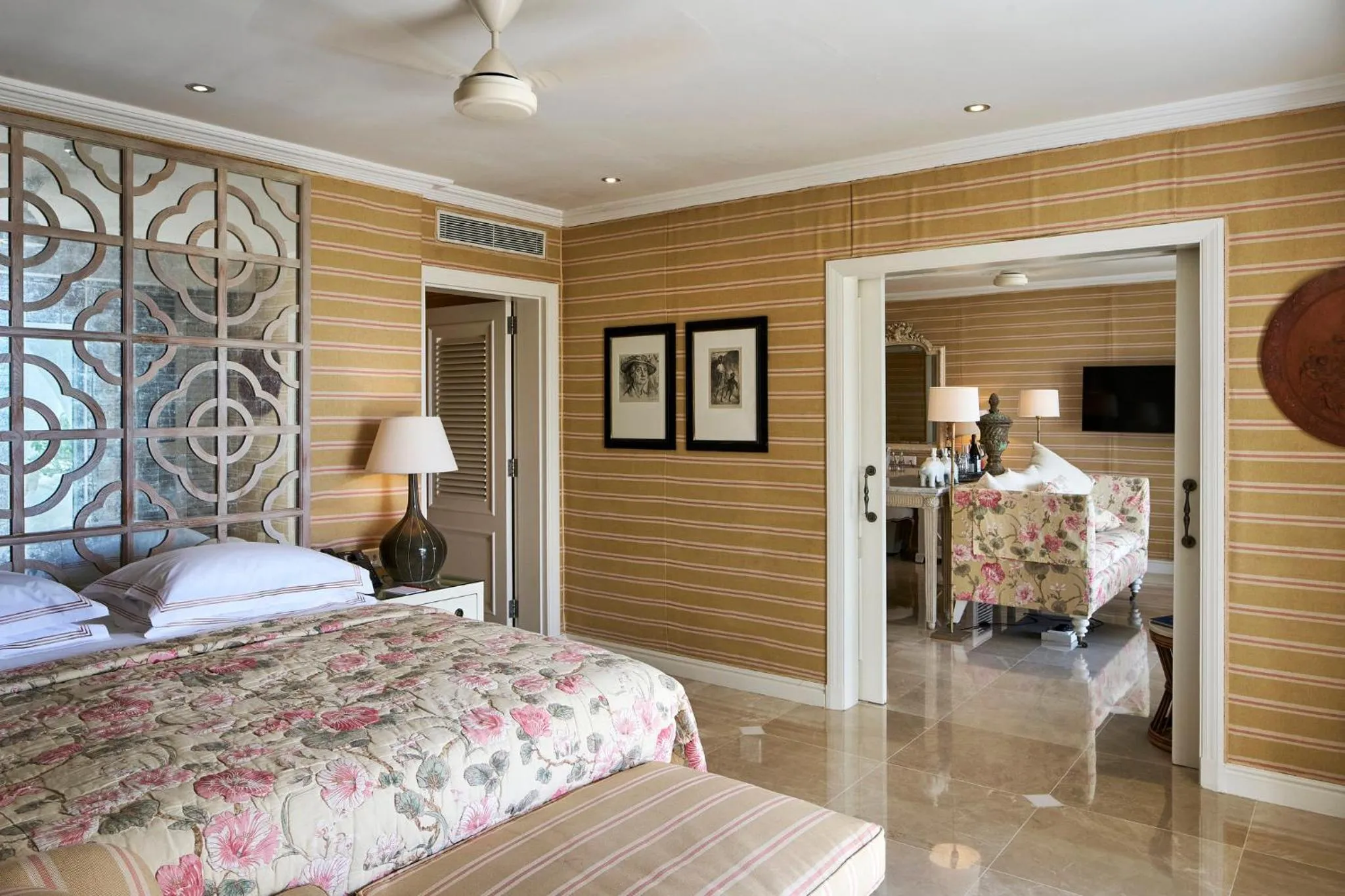 Bedroom, Bed in The Oyster Box