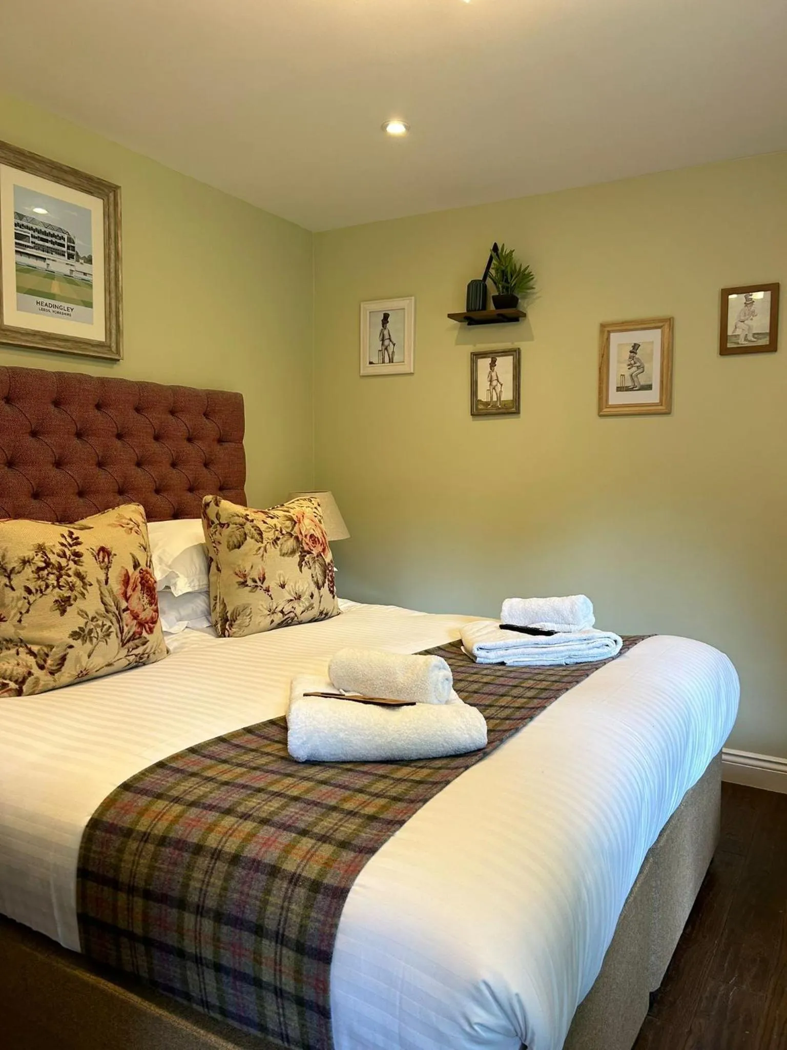 Bedroom, Bed in The Thomas Lord