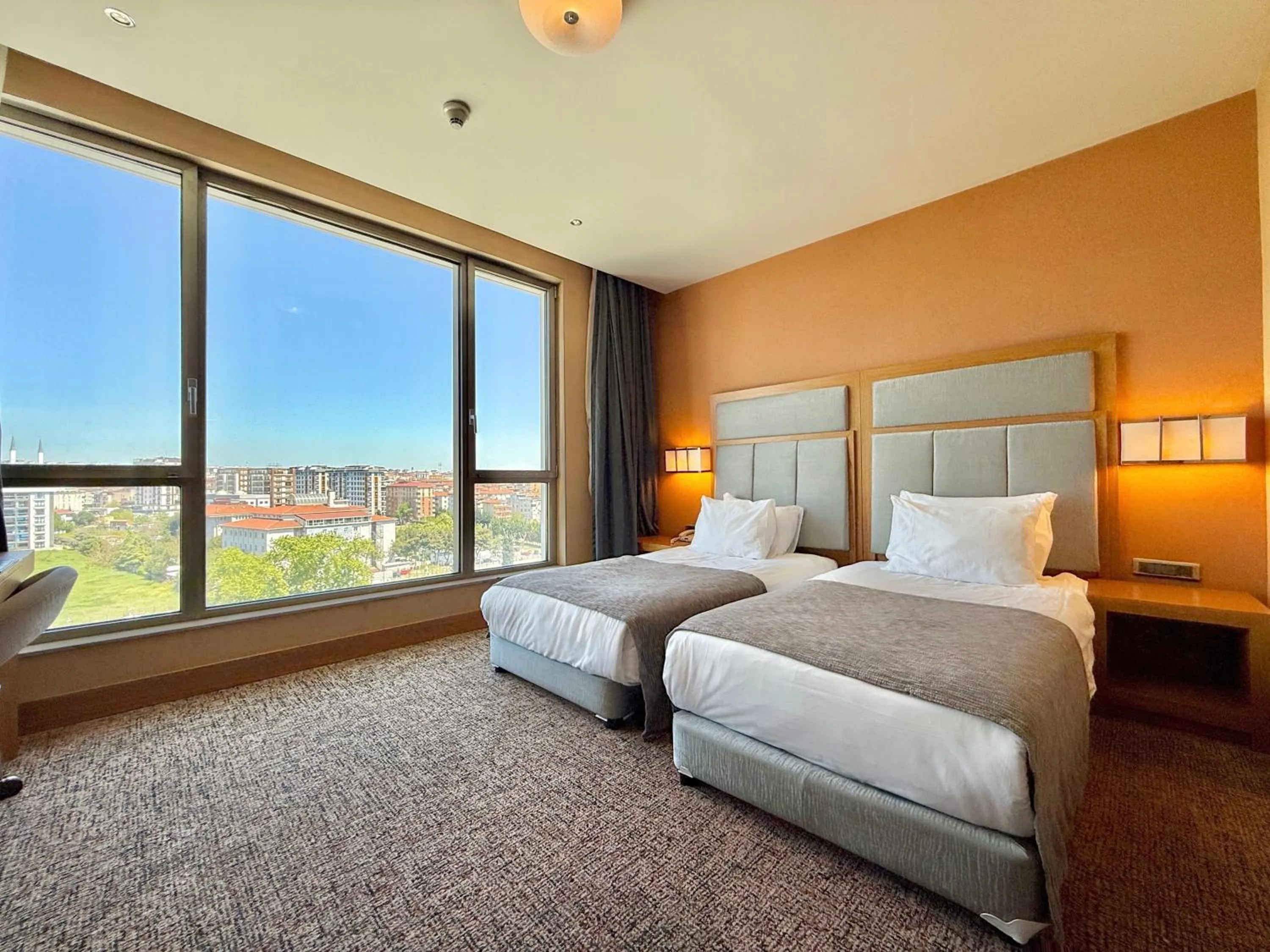 Photo of the whole room, Bed in The Green Park Pendik