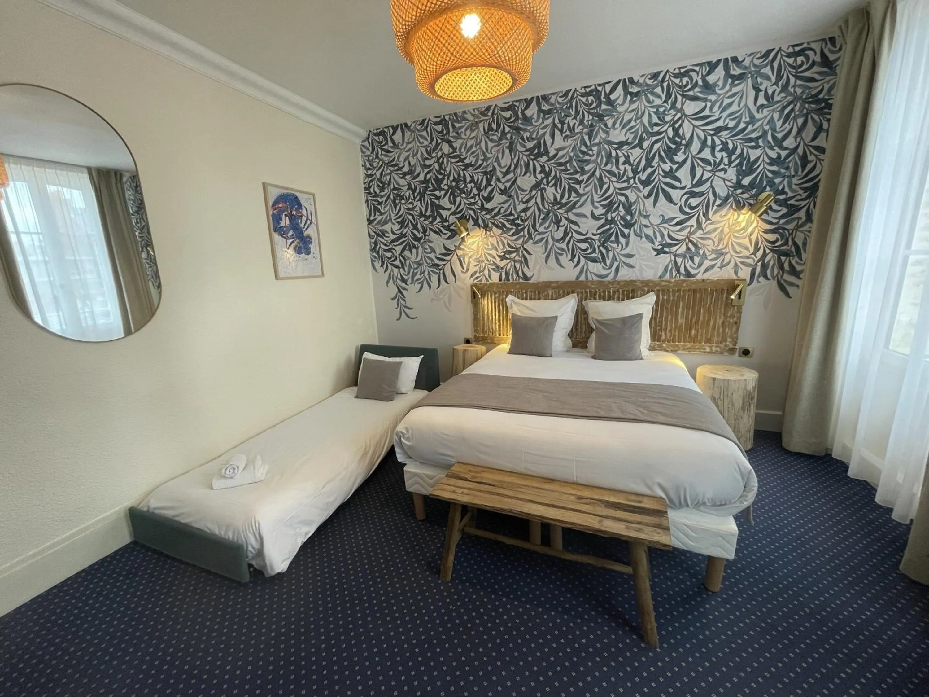 Bed in Le Trouville - Hôtel de Charme