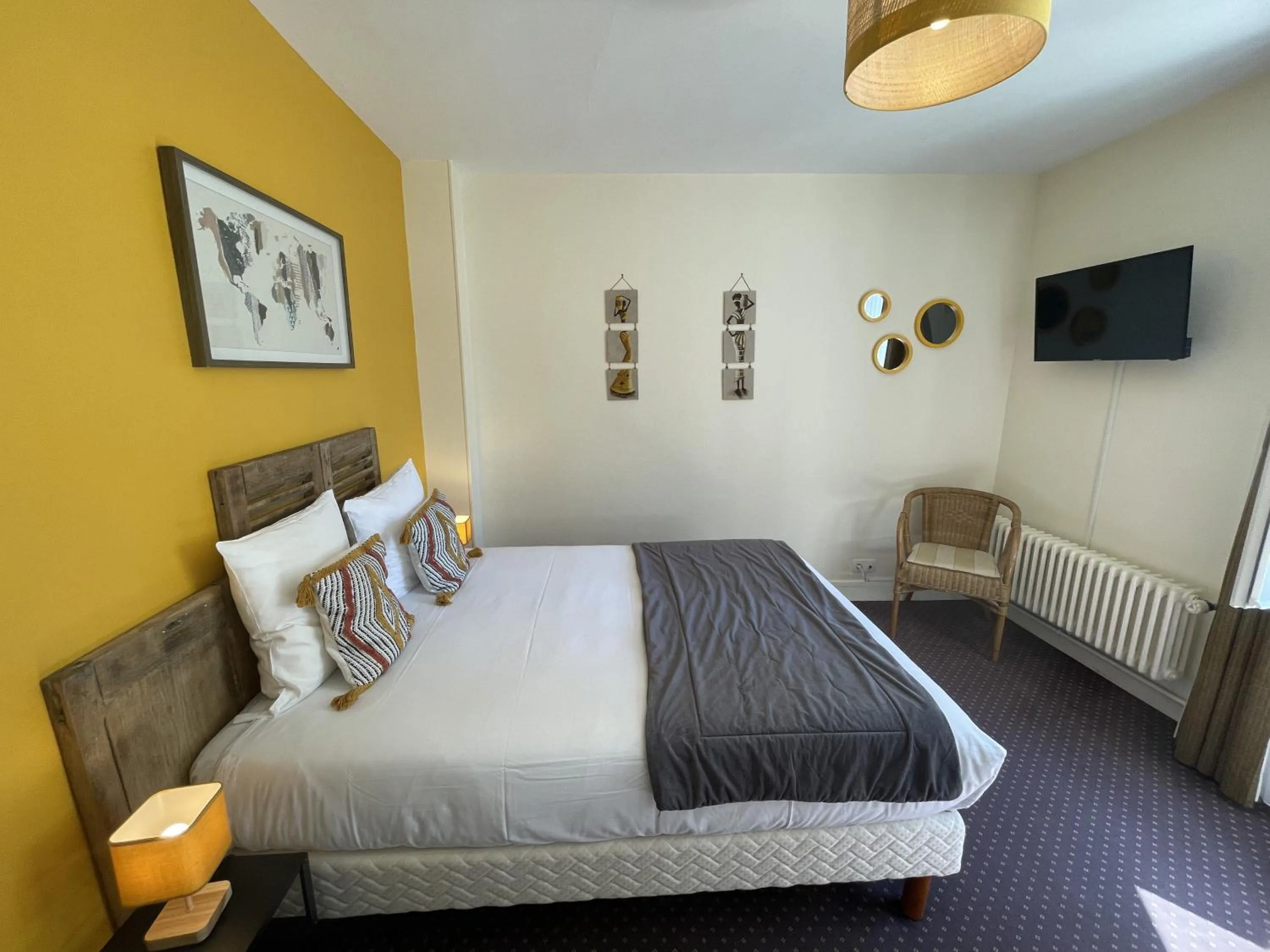 Bed in Le Trouville - Hôtel de Charme