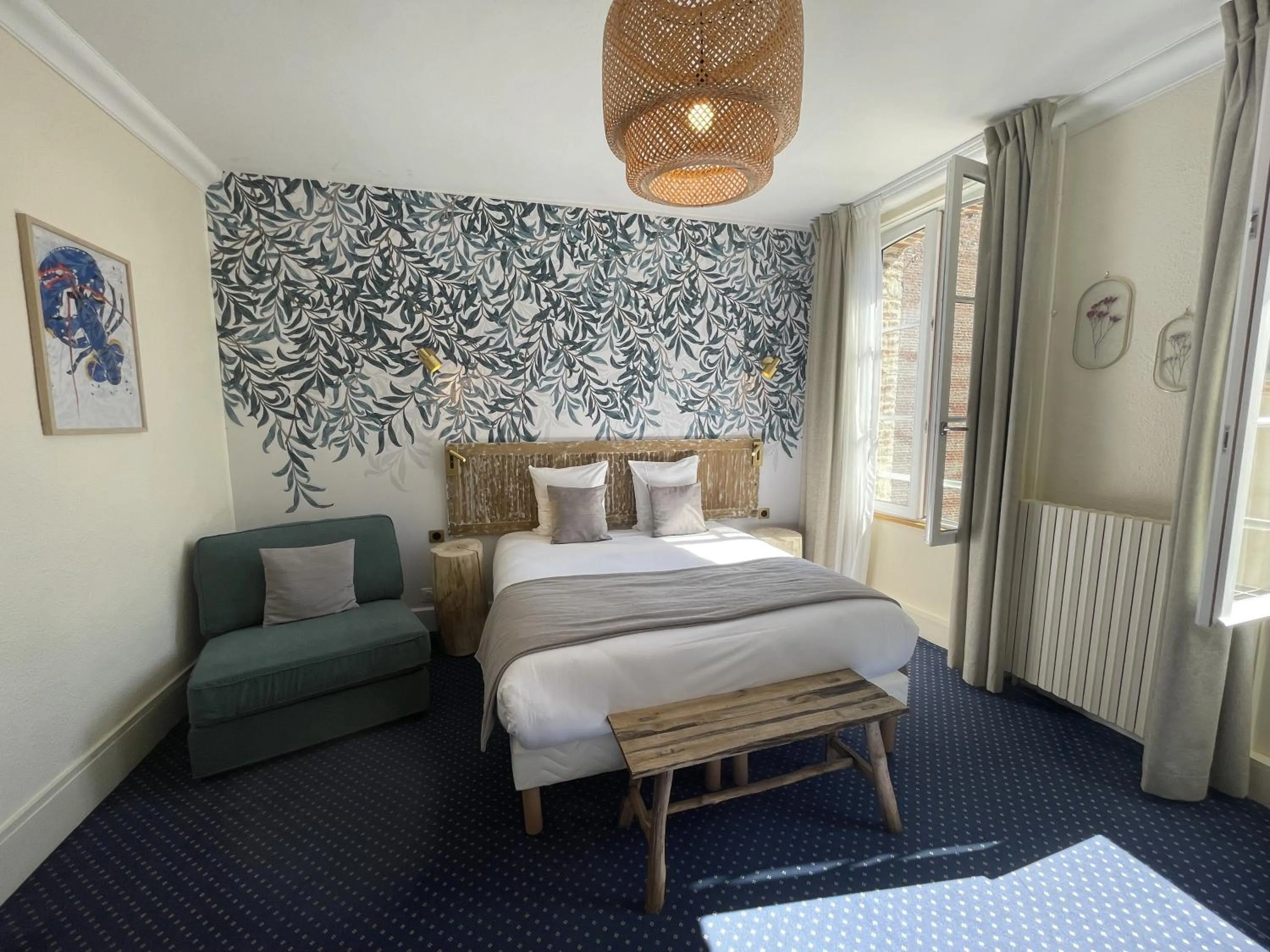 Bed in Le Trouville - Hôtel de Charme