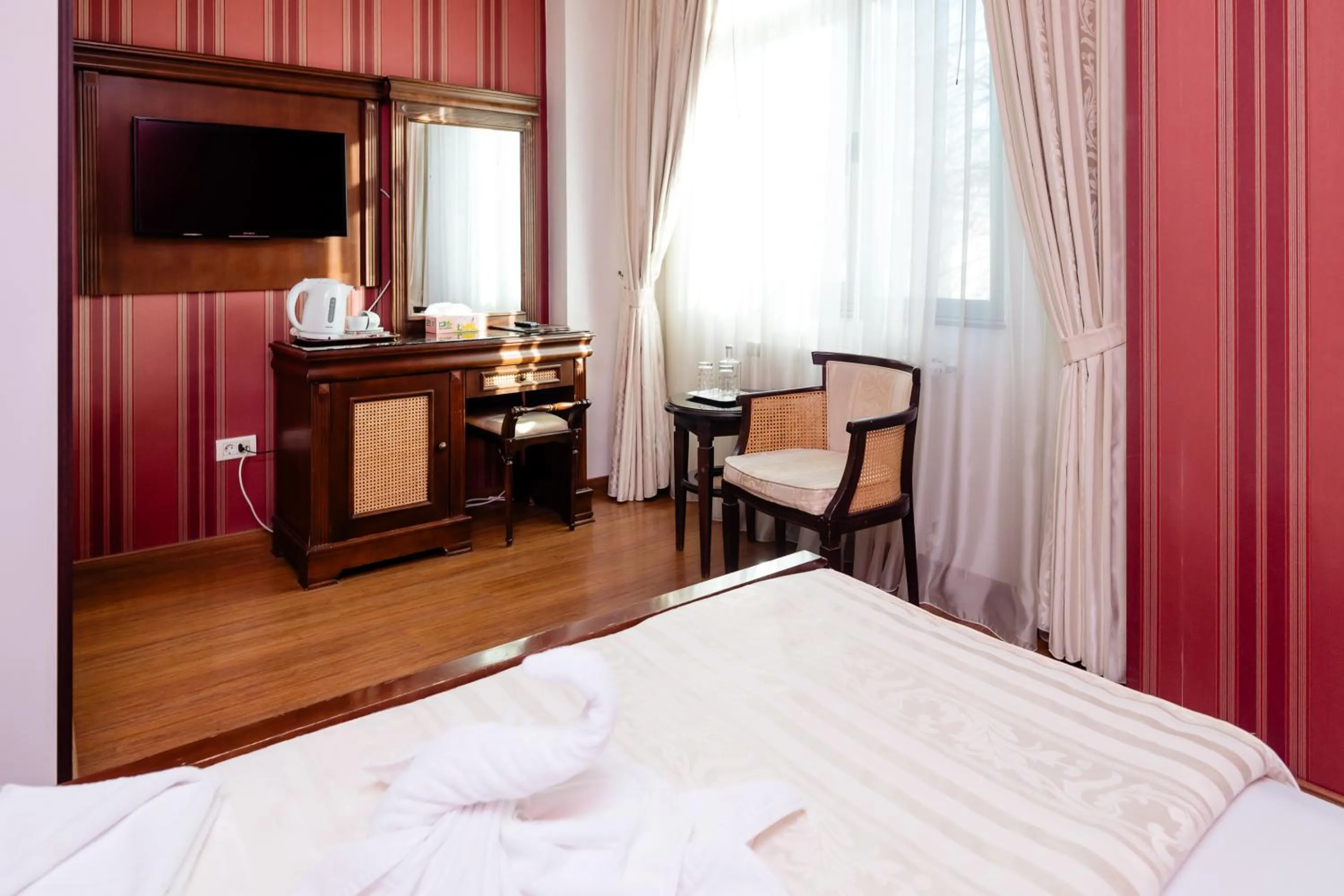 Bed in Acapulco Hotel