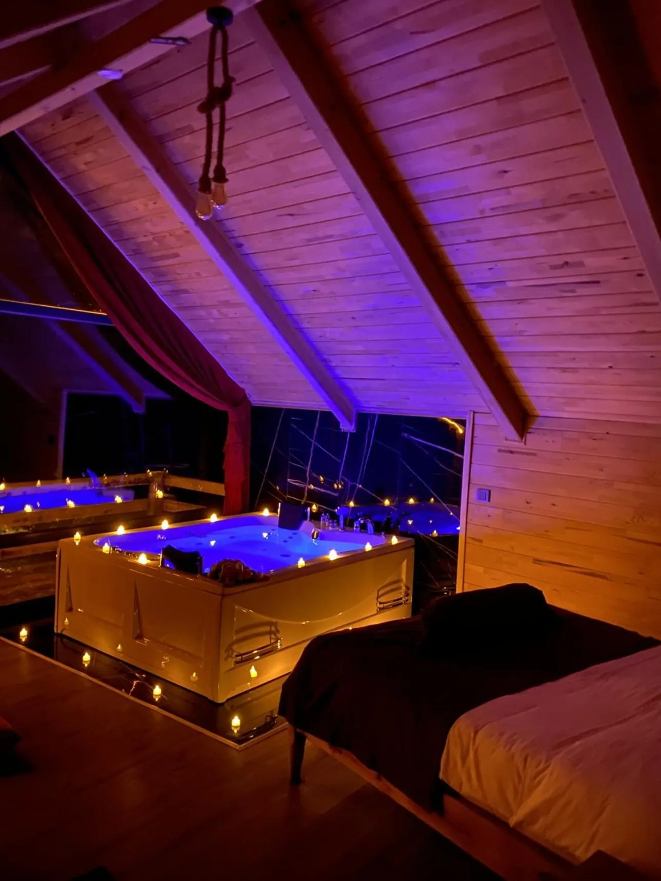 Bed in Seyr-i Cennet Dag Evleri