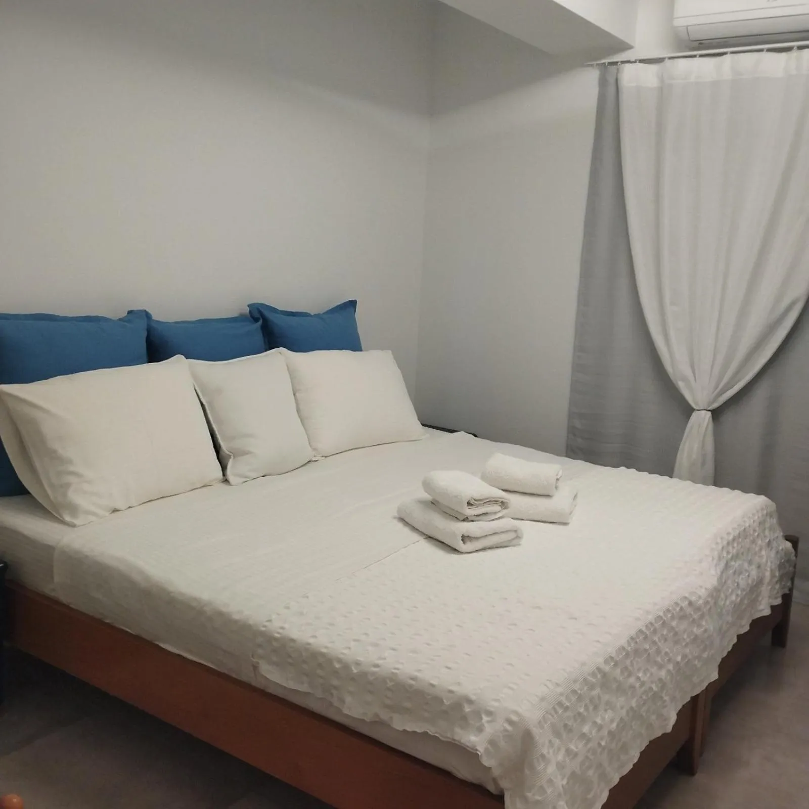 Bed in Golden Sun Hotel