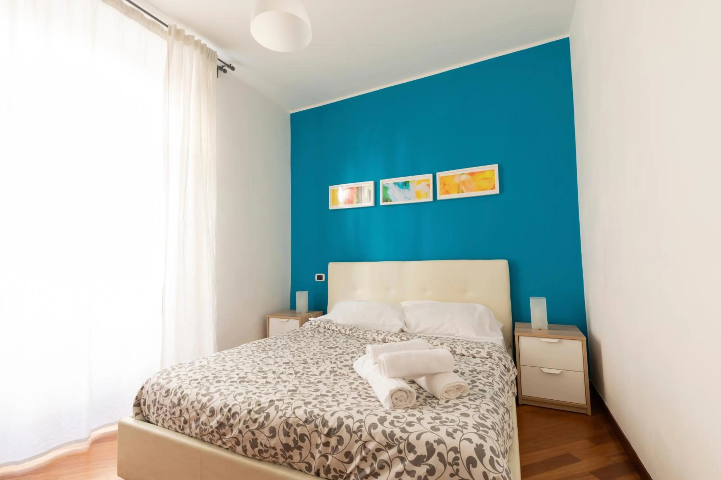 Bed in Borgo Vittorio St. Peter Apartments