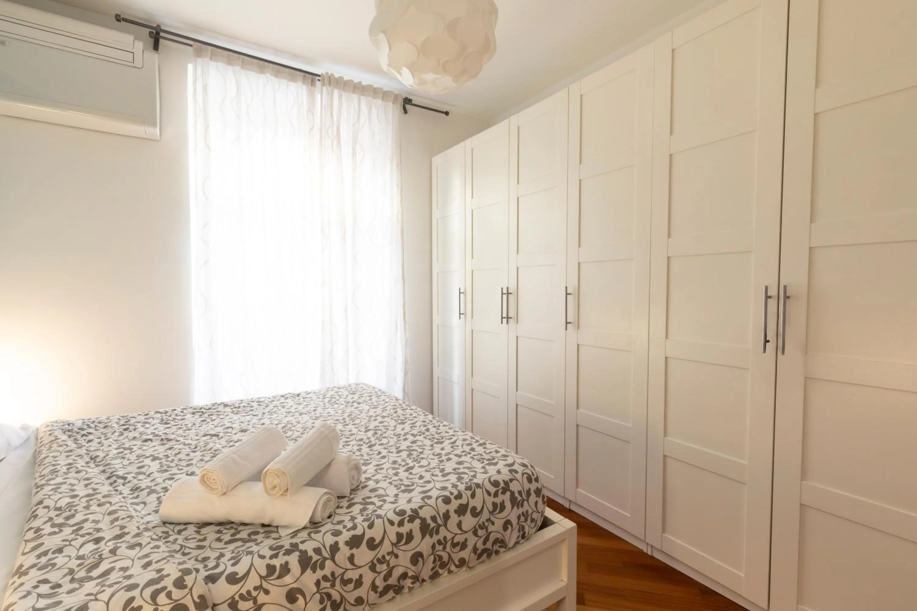 Bedroom, Bed in Borgo Vittorio St. Peter Apartments