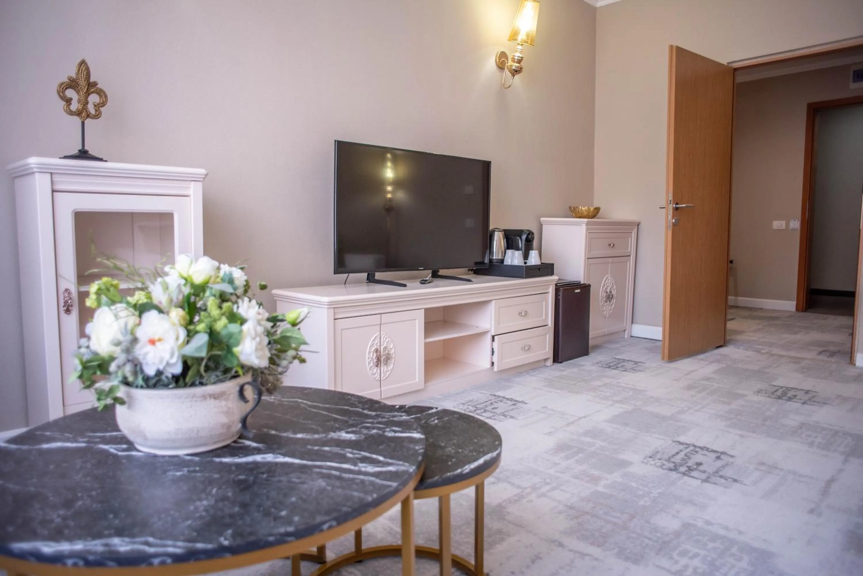 Living room in Hotel Carpathia