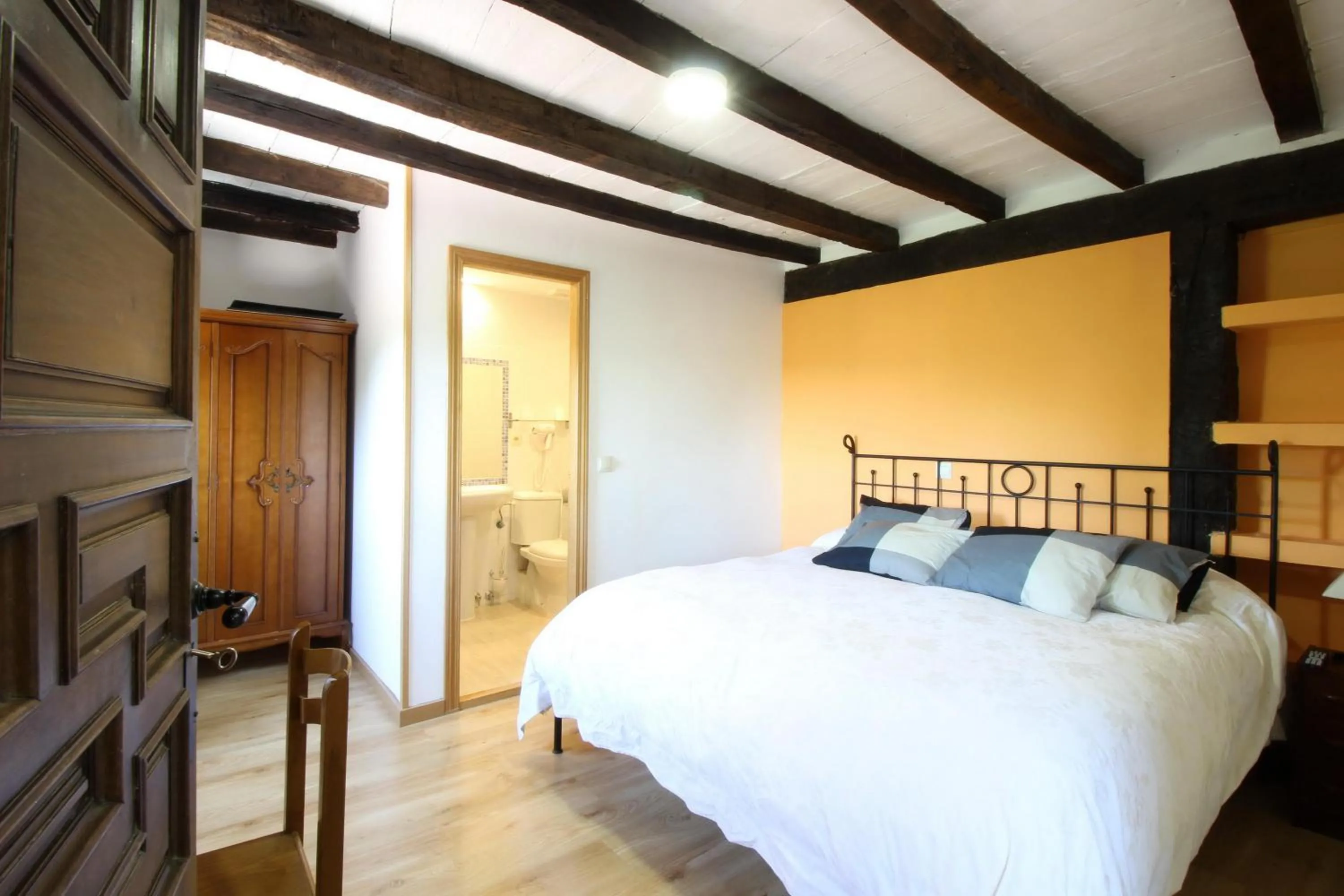 Bed in La Posada Del Santuario