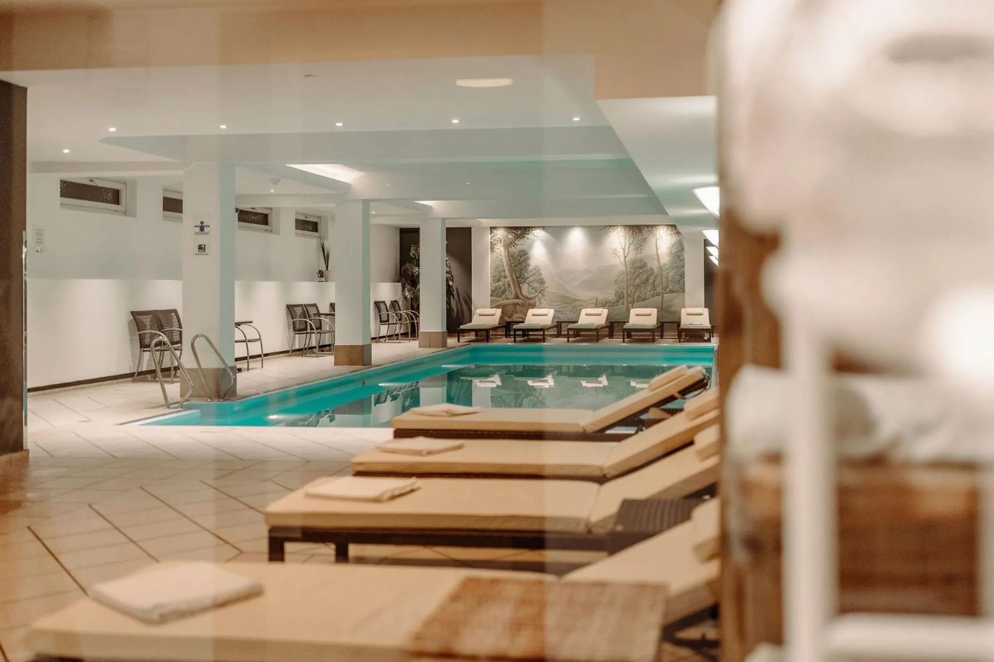 Swimming pool in Hotel Alte Post