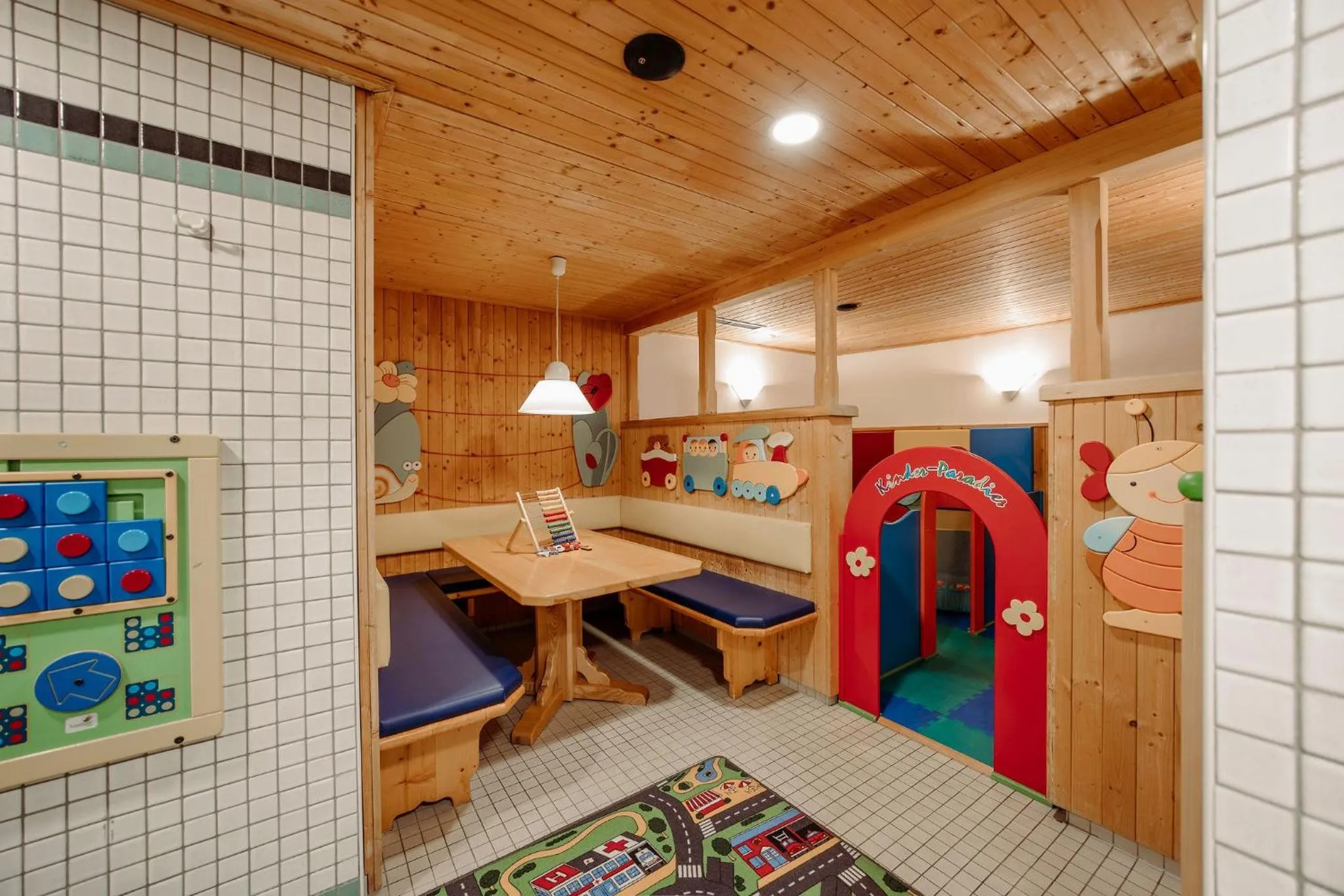 Children play ground in Hotel Alte Post