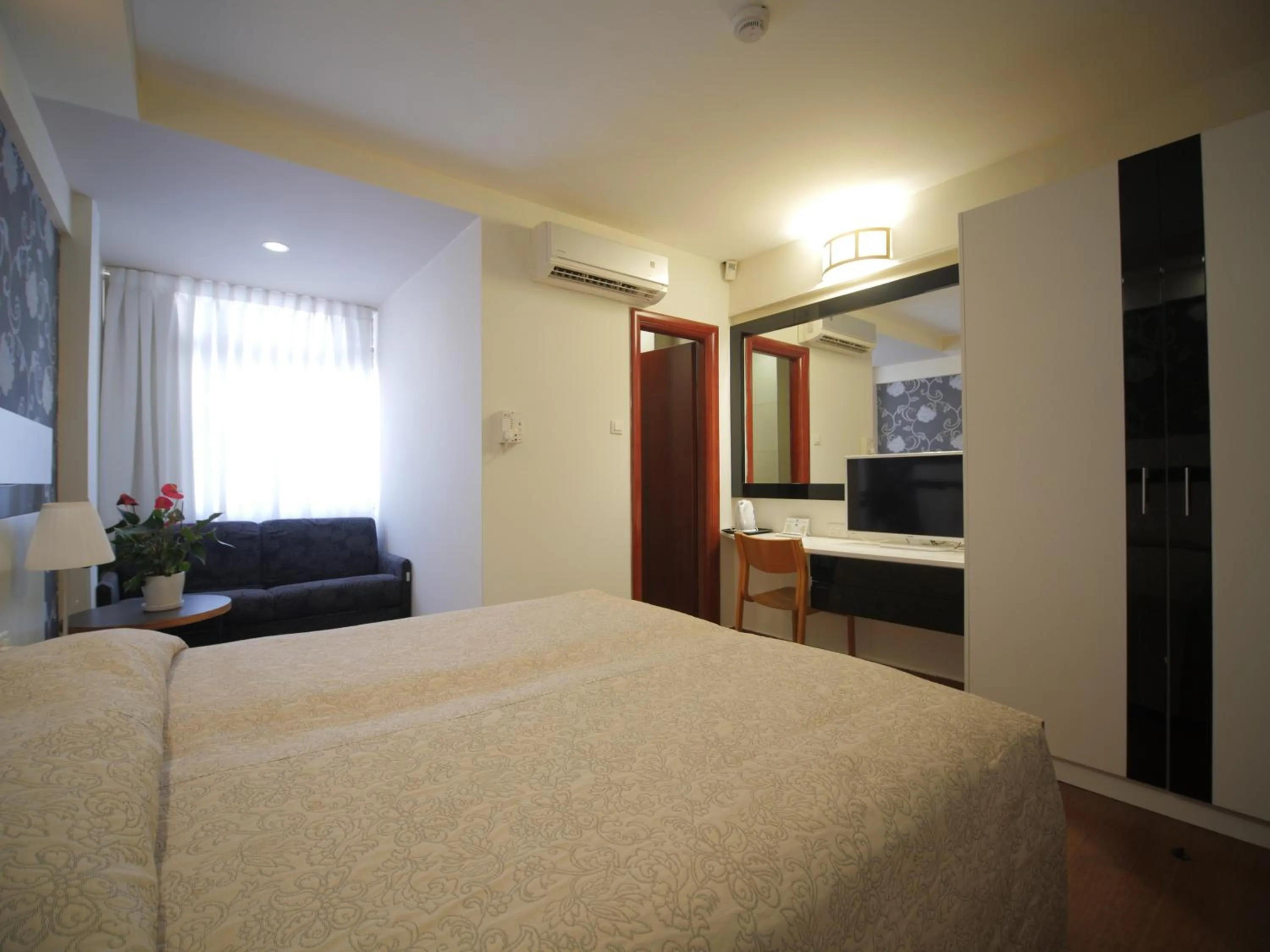 Bed in Margoa Hotel Netanya