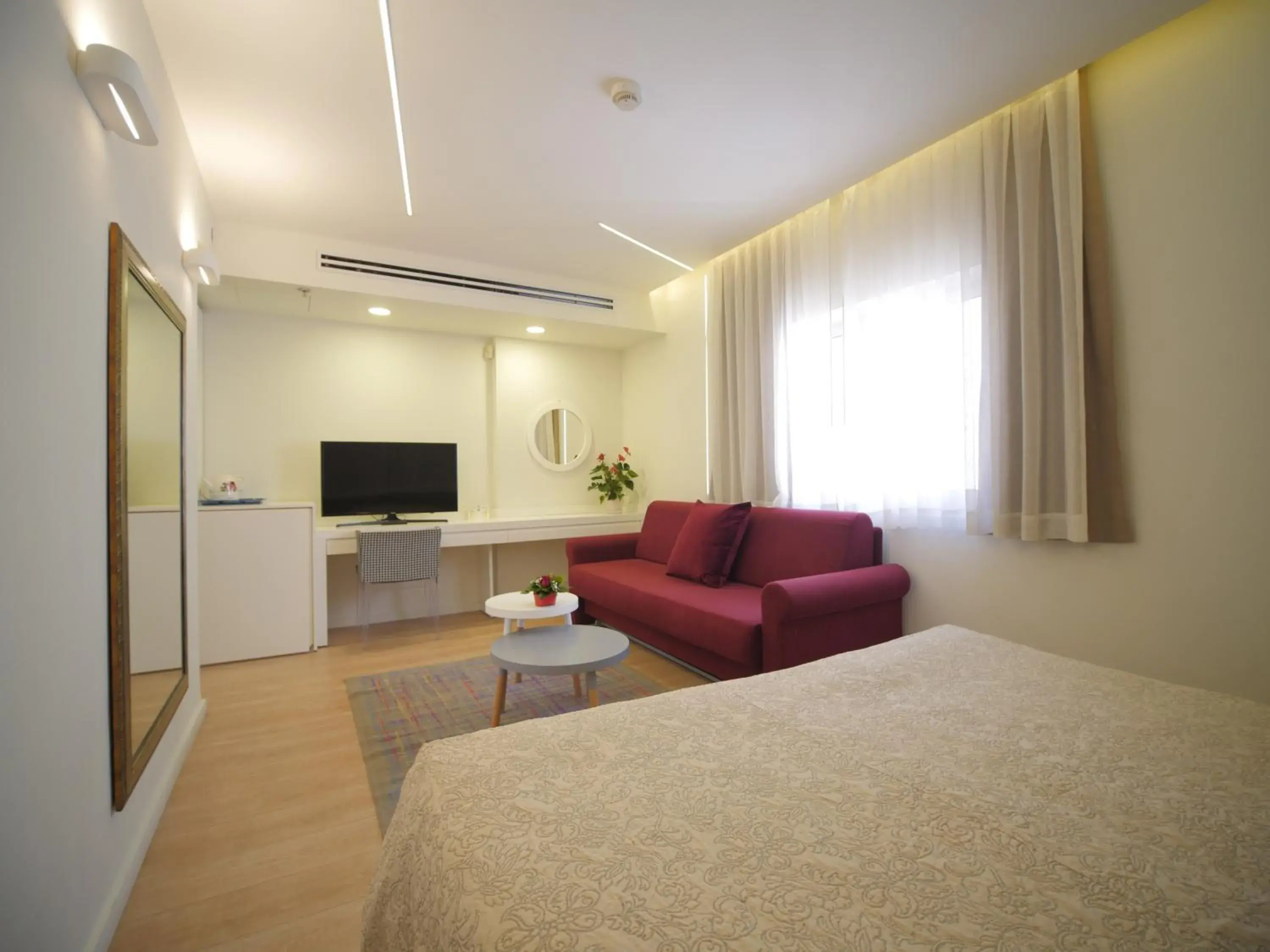Family Room (2 Adults + 2 Children) in Margoa Hotel Netanya Family Room (2 Adults + 2 Children) in Margoa Hotel Netanya