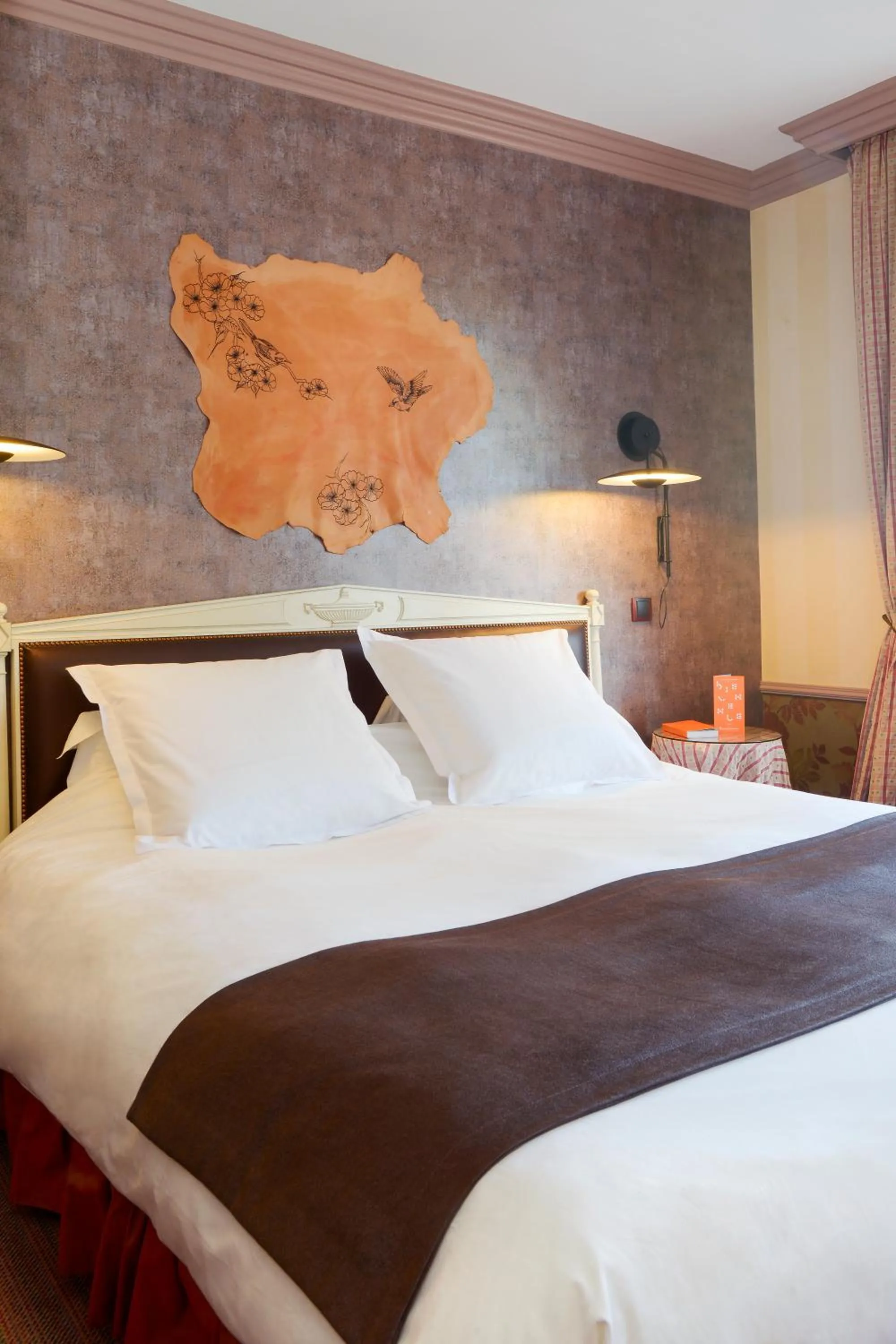 Bed in Hôtel L'Yeuse - Teritoria