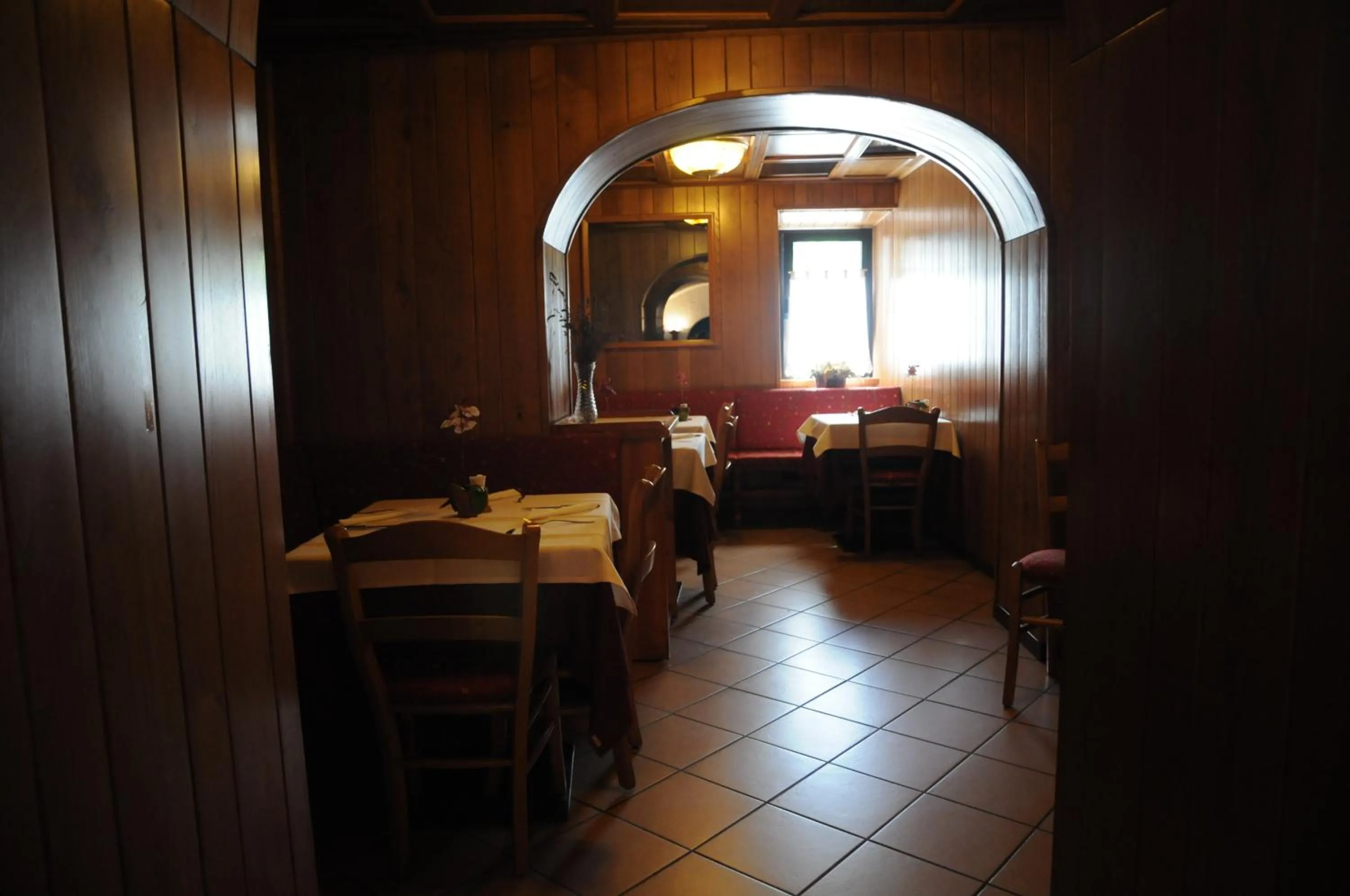 Restaurant/places to eat in Hotel Eternità