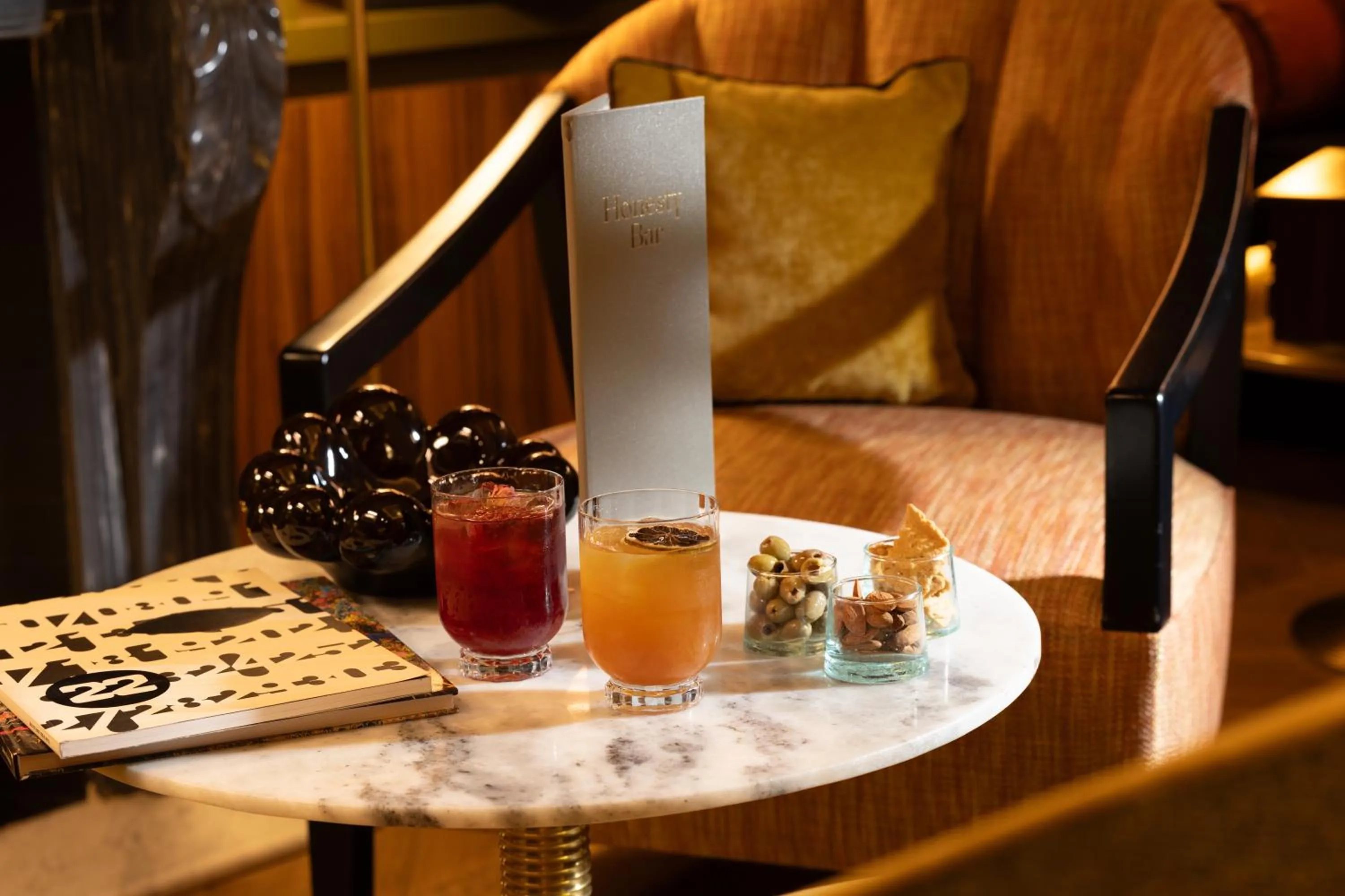 Lounge or bar in Hôtel Aoriste & Spa