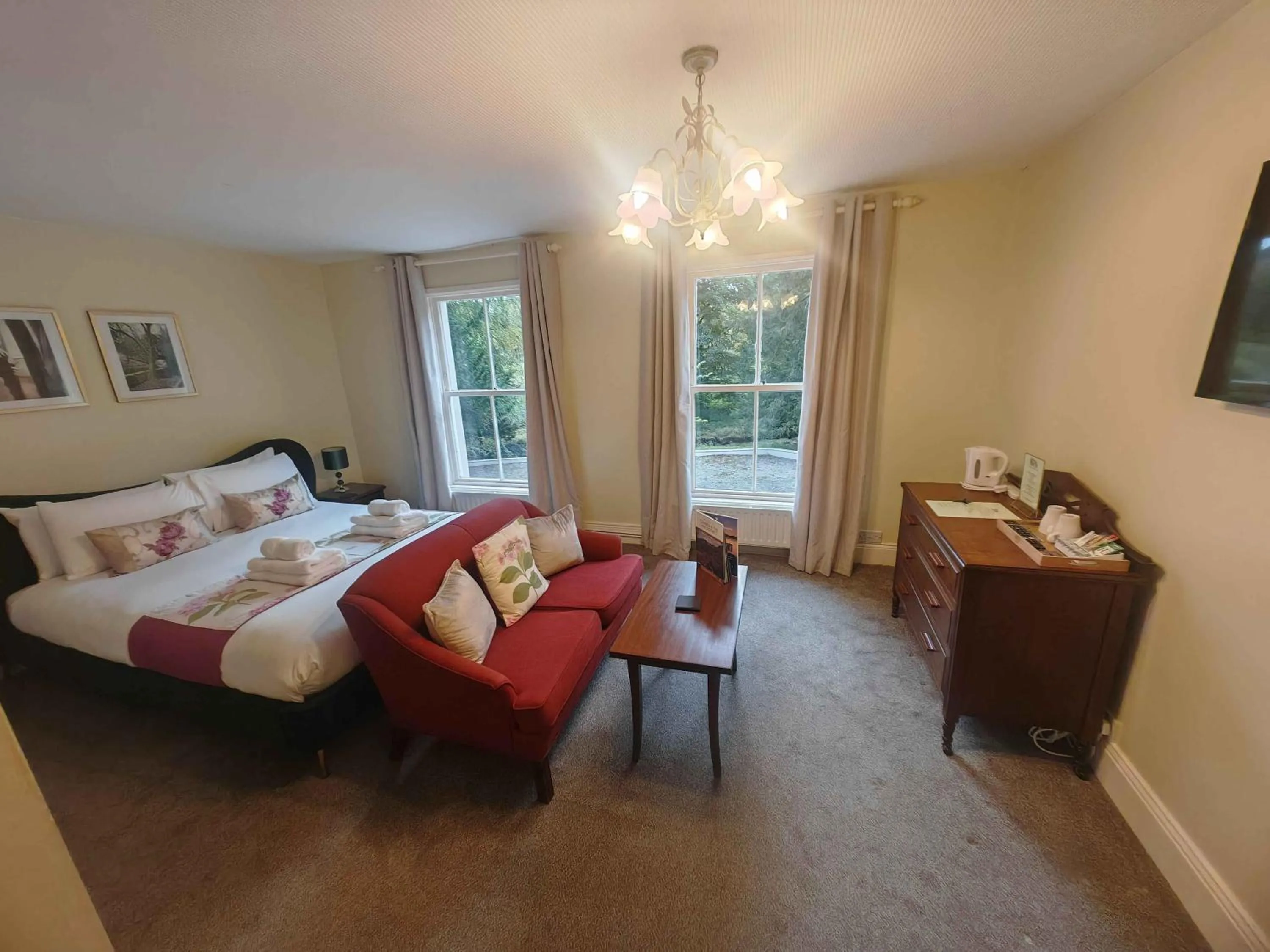 Photo of the whole room in Lovelady Shield Country House Hotel