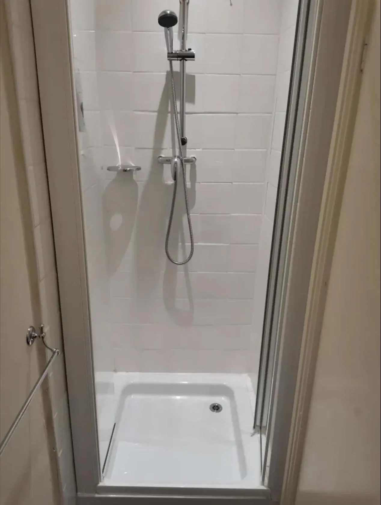 Shower in Lovelady Shield Country House Hotel