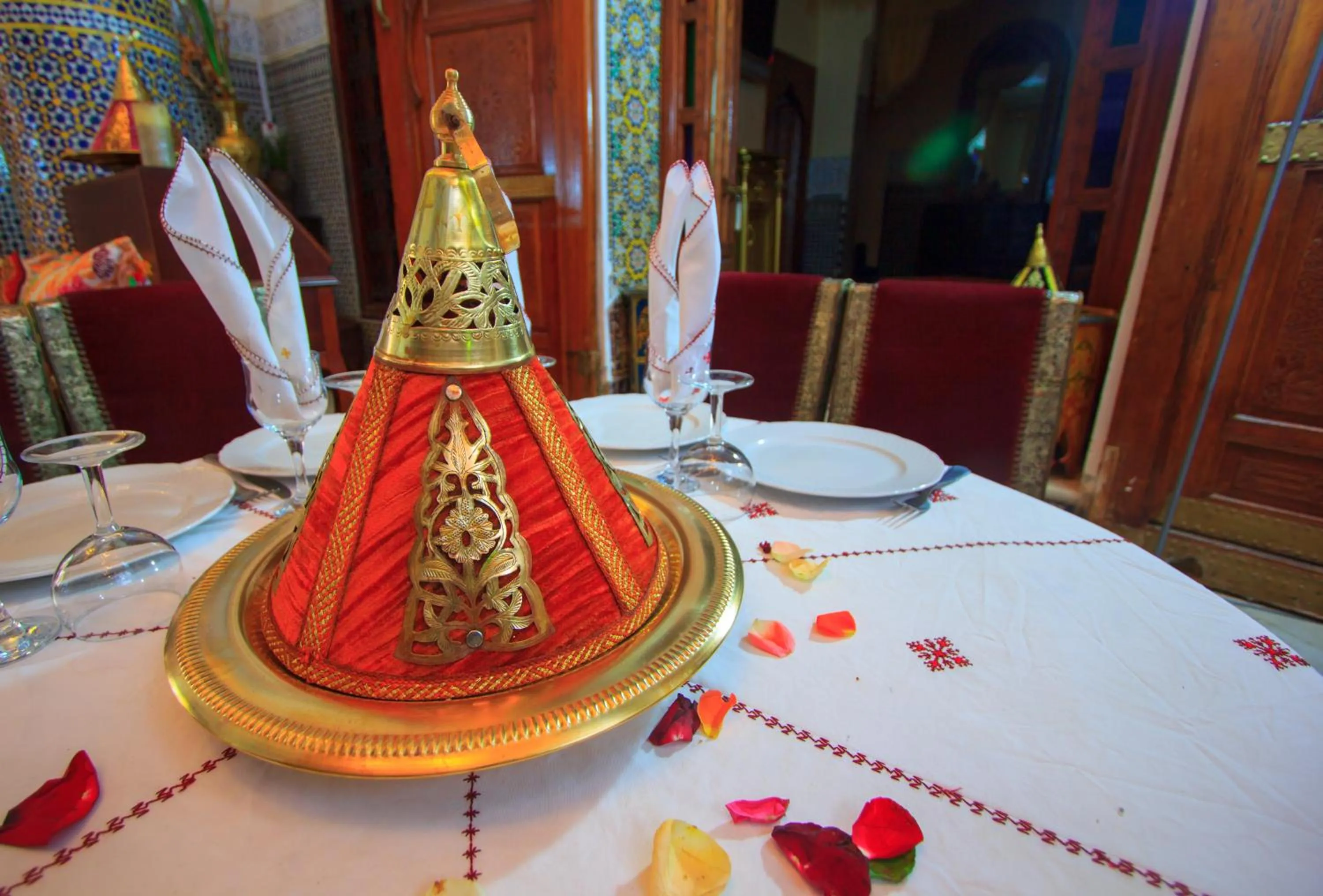 Restaurant/places to eat in Palais AL Firdaous